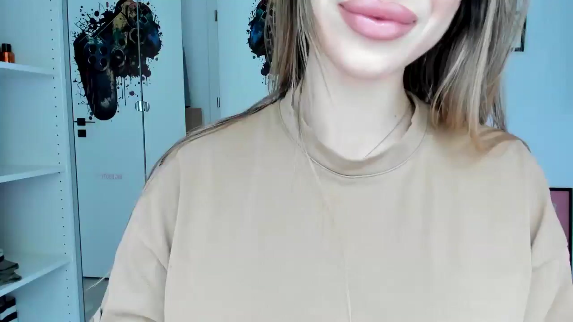Gallery image thumbnail from Vickyy99's myfreecams stream on, 05/12/2025, 11:50 image 1 of 20