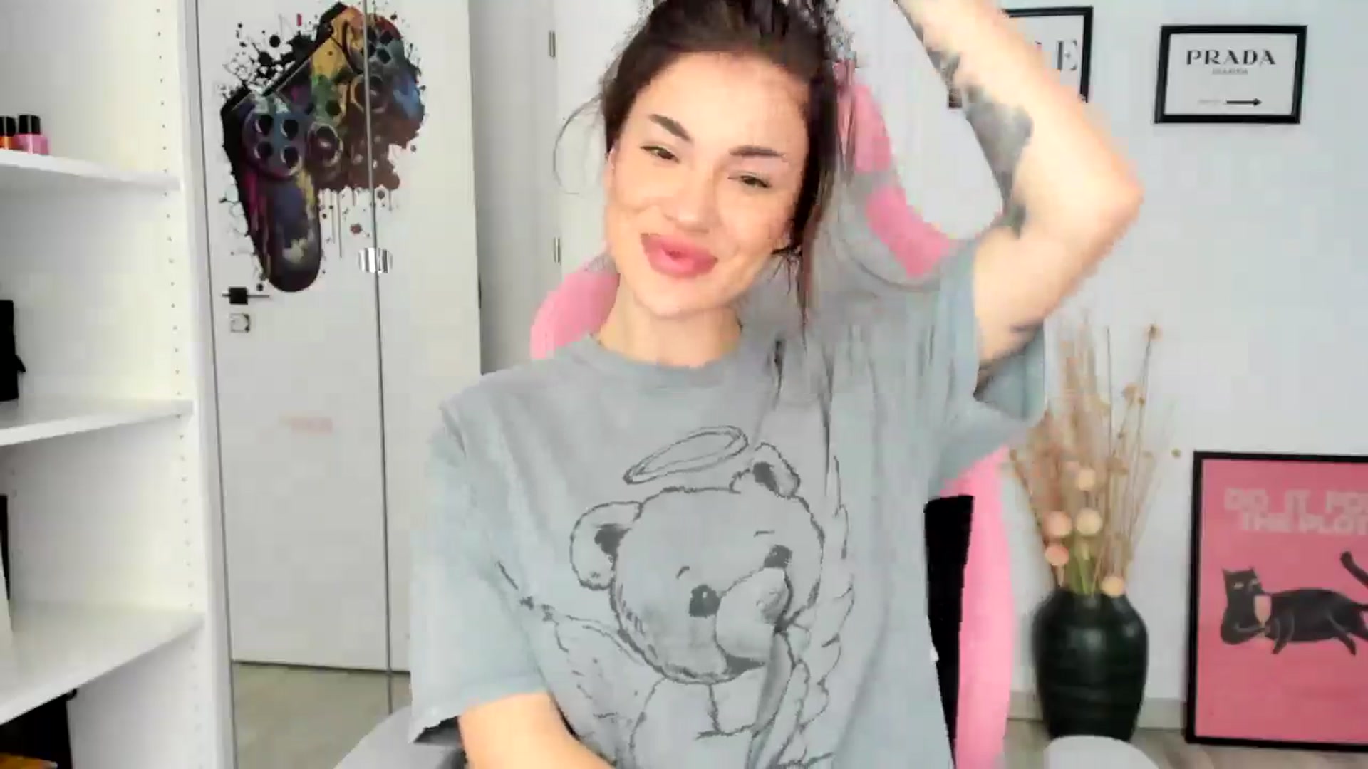 Gallery image thumbnail from Vickyy99's myfreecams stream on, 07/14/2025, 13:59 image 20 of 20