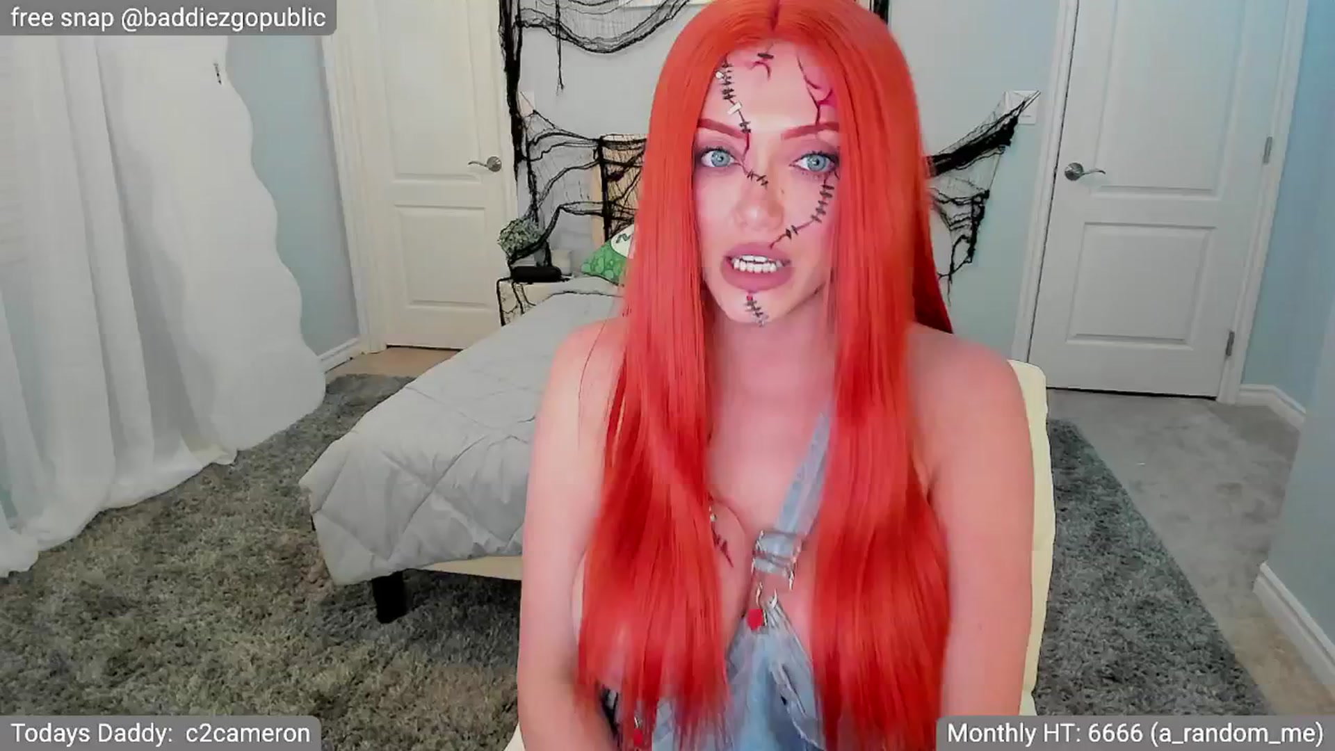 Gallery image thumbnail from VictoriaFox's myfreecams stream on, 10/26/2024, 08:38 image 19 of 20
