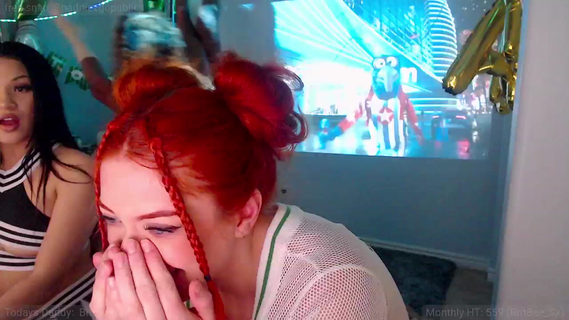 Gallery image thumbnail from VictoriaFox's myfreecams stream on, 02/10/2025, 05:36 image 4 of 20