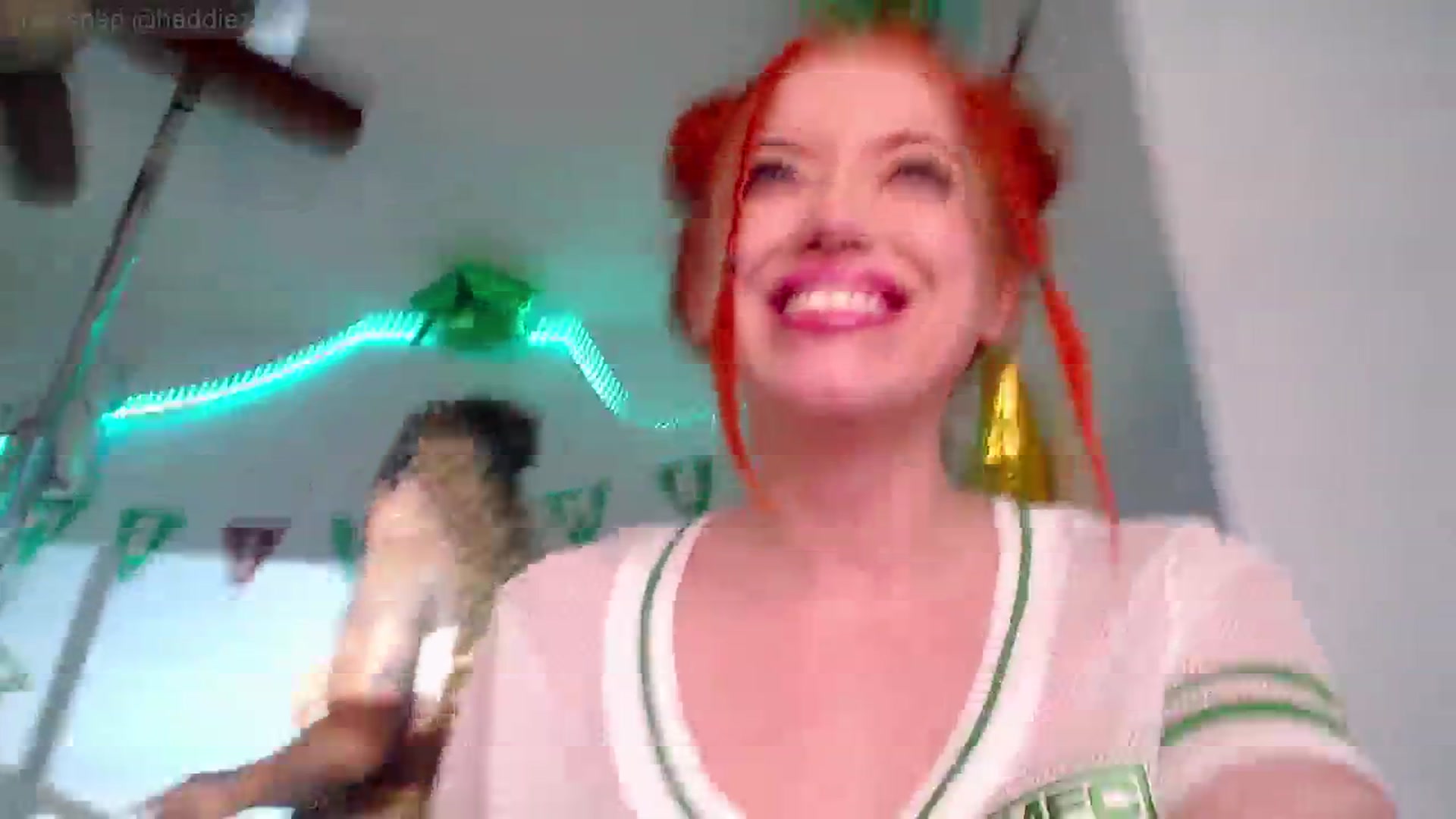 Gallery image thumbnail from VictoriaFox's myfreecams stream on, 02/10/2025, 05:36 image 20 of 20