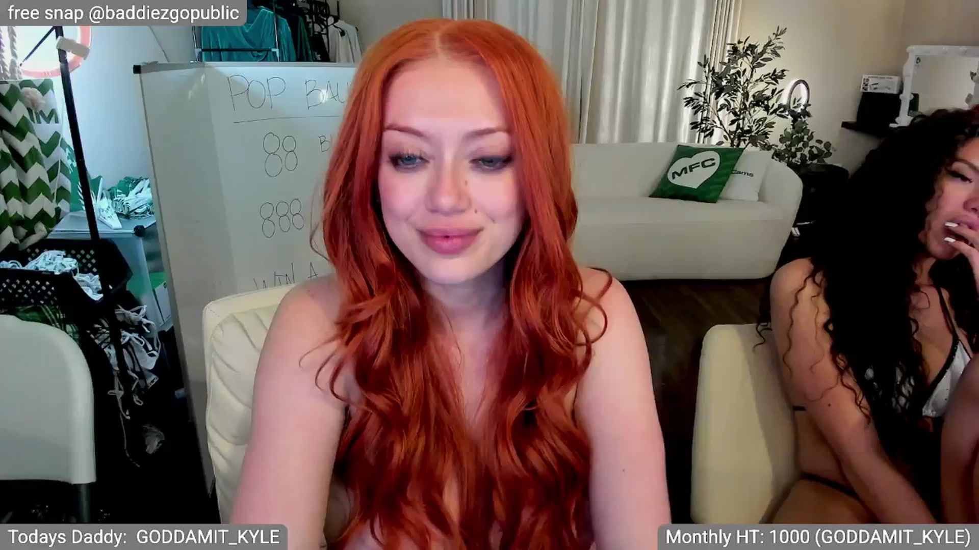 Gallery image thumbnail from VictoriaFox's myfreecams stream on, 04/11/2025, 08:15 image 6 of 20