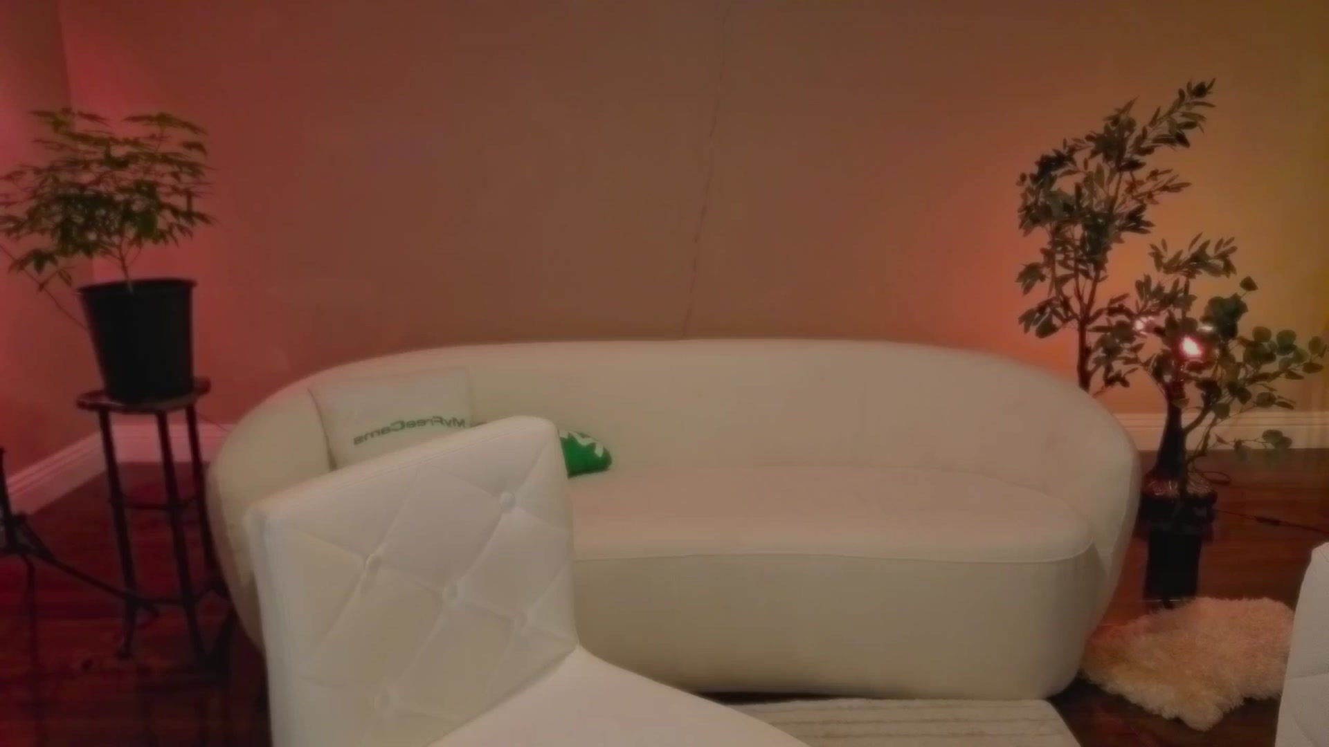 Gallery image thumbnail from VictoriaFox's myfreecams stream on, 06/12/2025, 08:00 image 9 of 20
