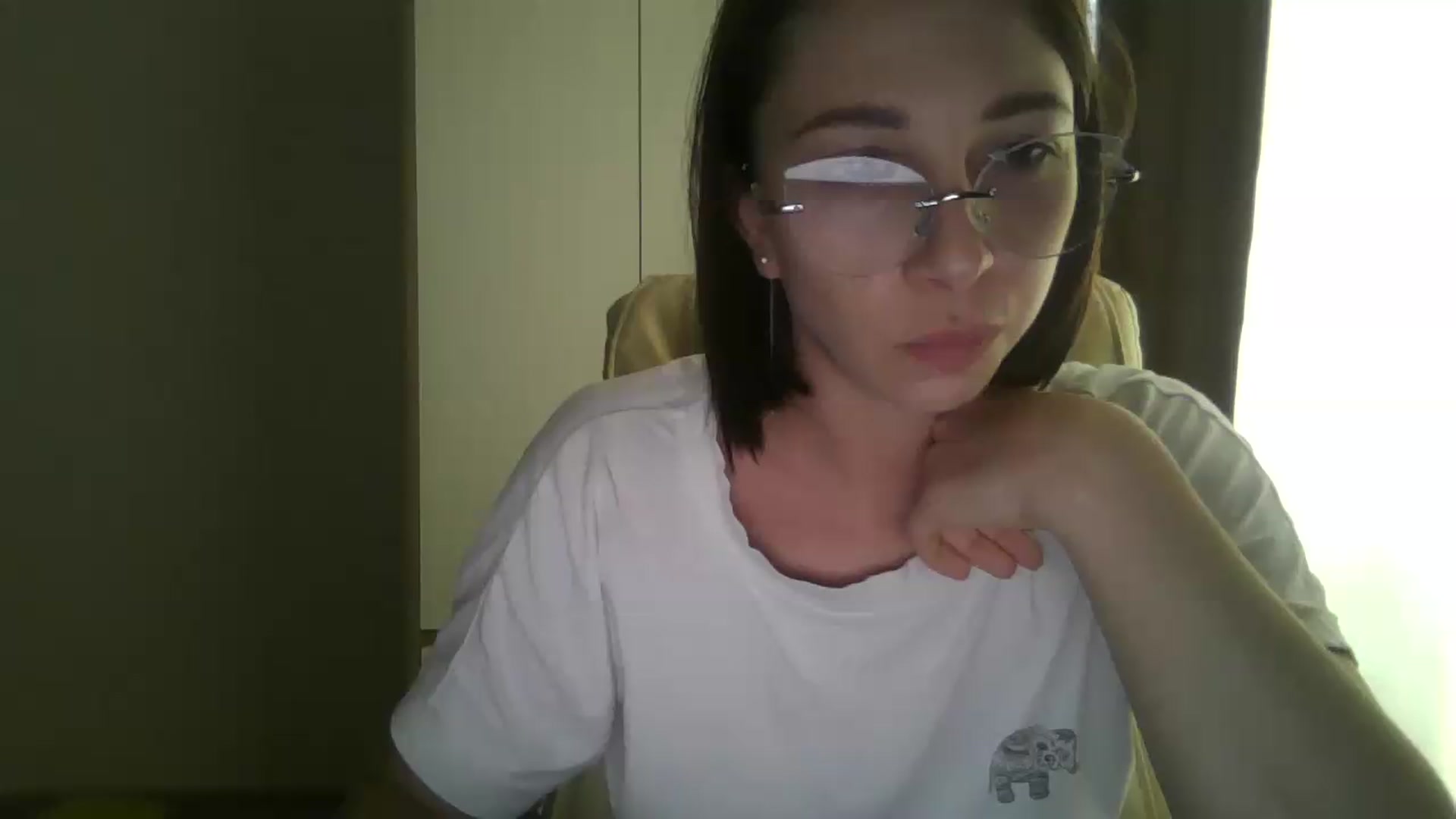 Gallery image thumbnail from VictoriaHayes's myfreecams stream on, 05/17/2026, 12:14 image 1 of 20