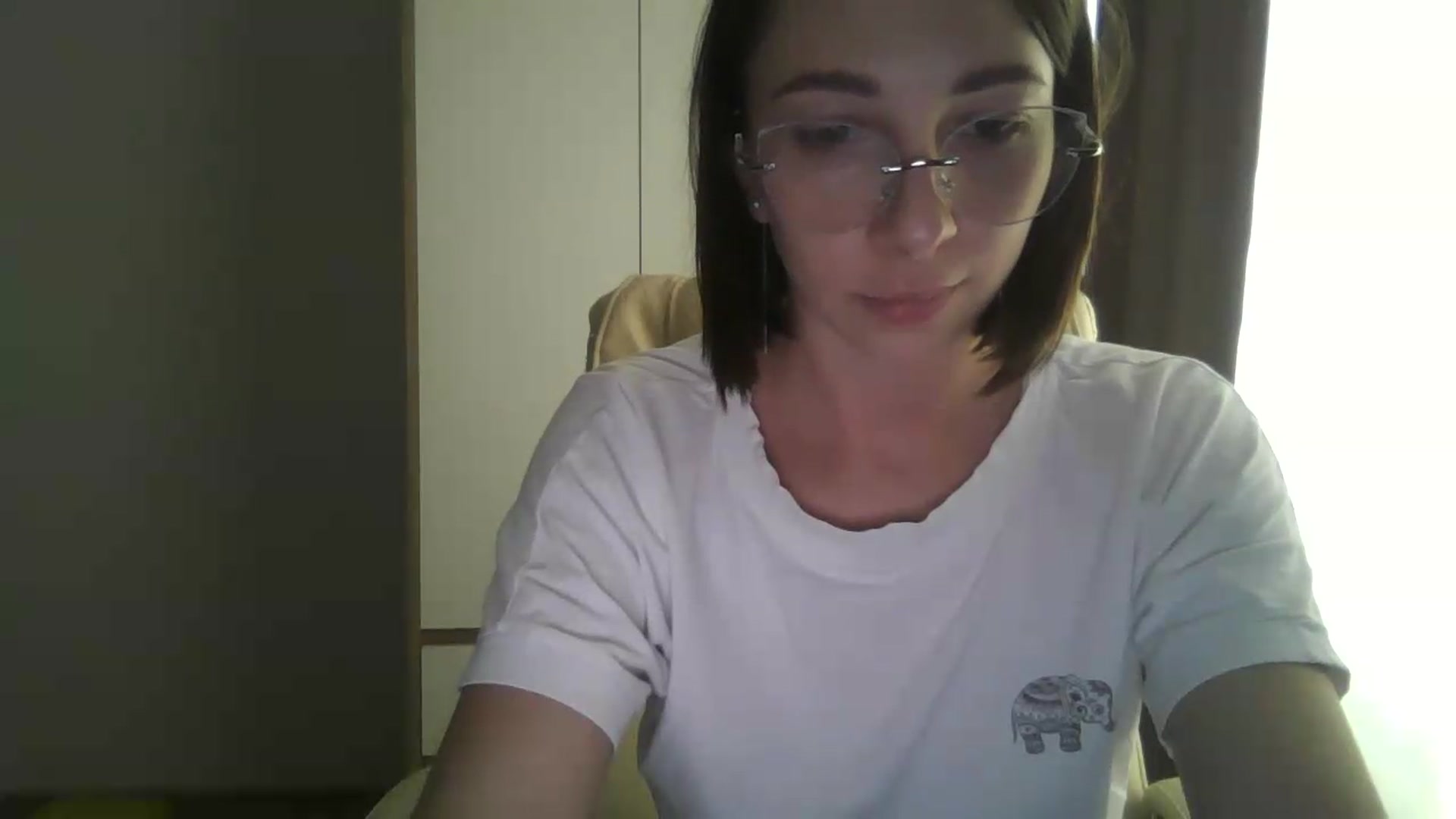 Gallery image thumbnail from VictoriaHayes's myfreecams stream on, 05/17/2026, 12:14 image 20 of 20