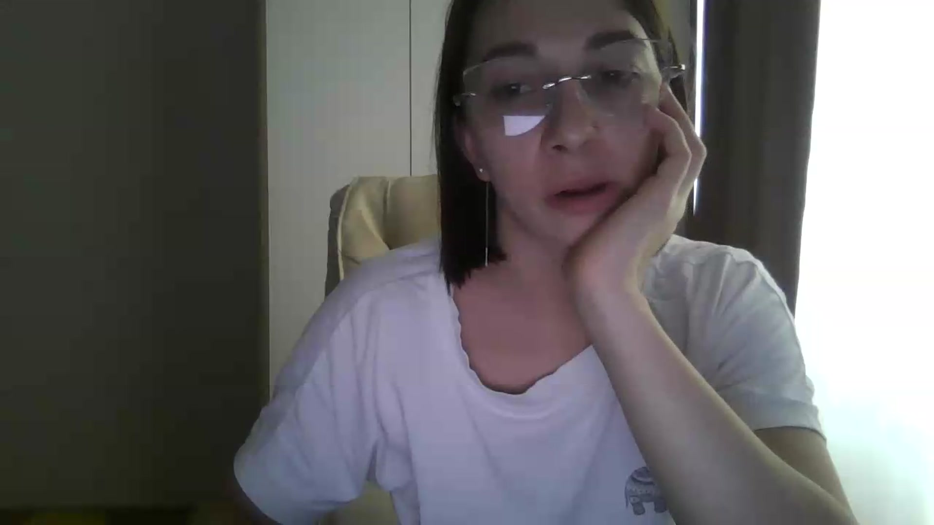 Gallery image thumbnail from VictoriaHayes's myfreecams stream on, 05/17/2026, 12:14 image 9 of 20