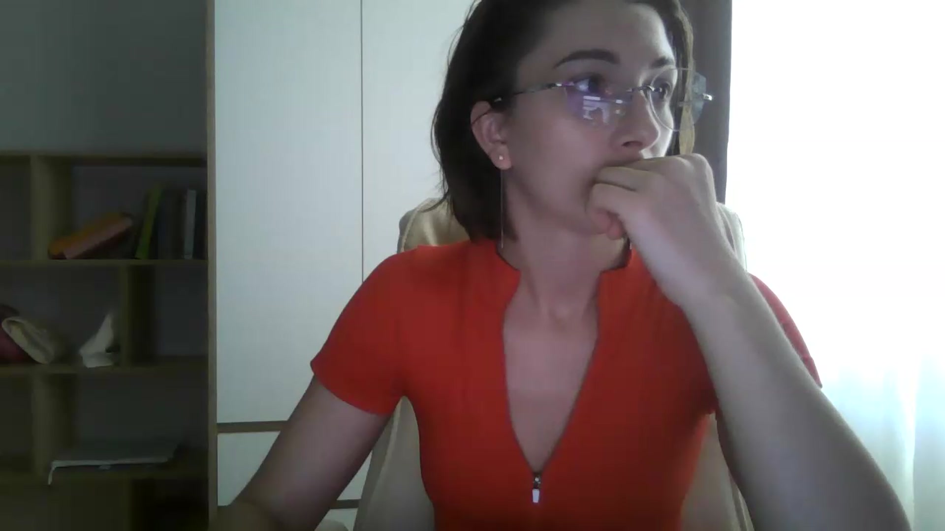 Gallery image thumbnail from VictoriaHayes's myfreecams stream on, 05/19/2026, 09:05 image 4 of 20
