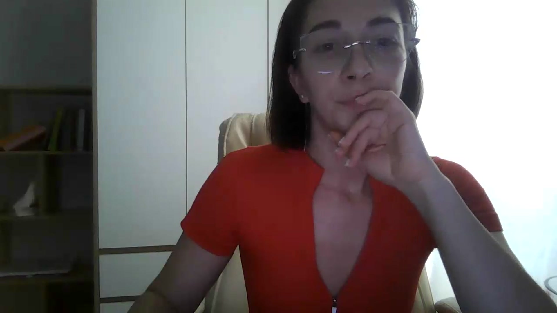 Gallery image thumbnail from VictoriaHayes's myfreecams stream on, 05/19/2026, 10:19 image 9 of 20