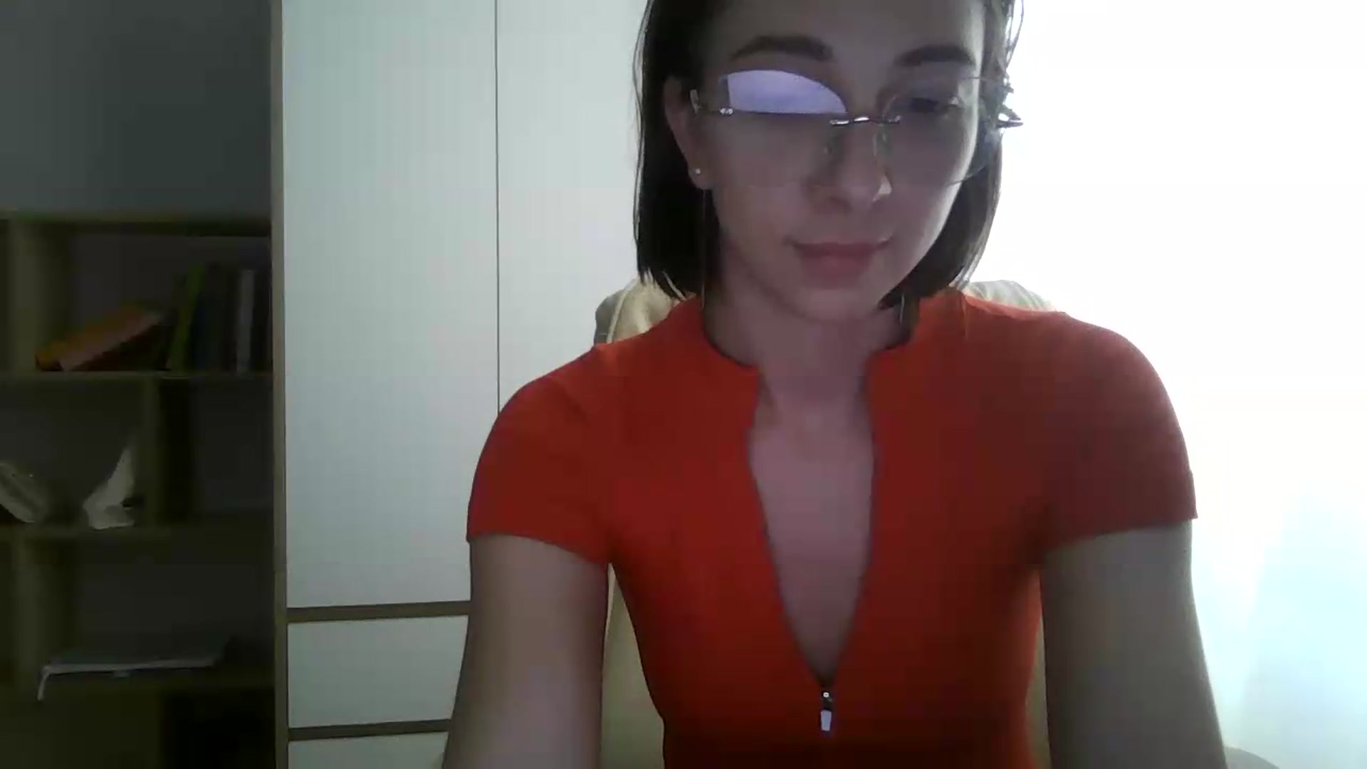 Gallery image thumbnail from VictoriaHayes's myfreecams stream on, 05/19/2026, 10:19 image 16 of 20