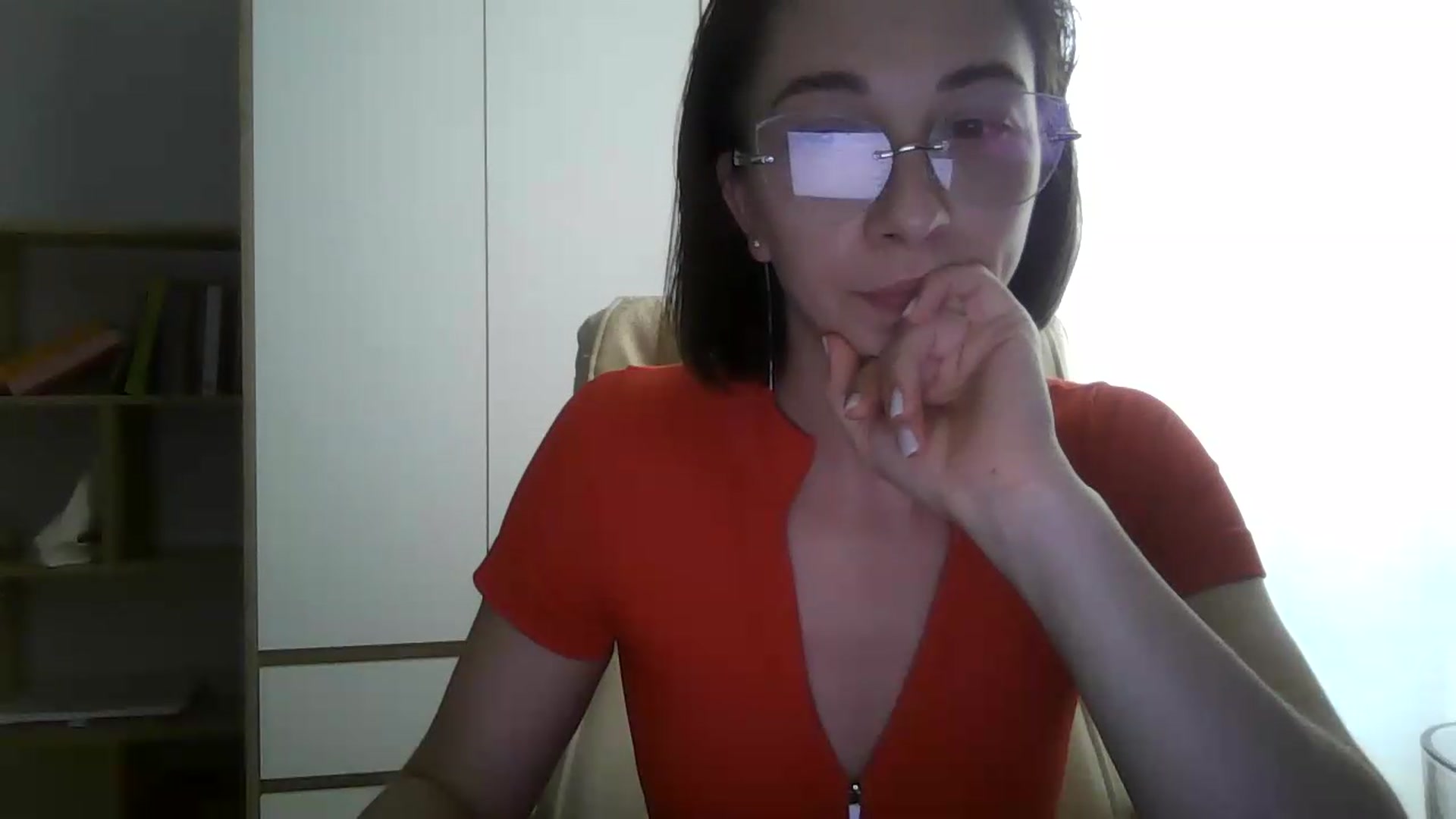 Gallery image thumbnail from VictoriaHayes's myfreecams stream on, 05/19/2026, 10:19 image 10 of 20