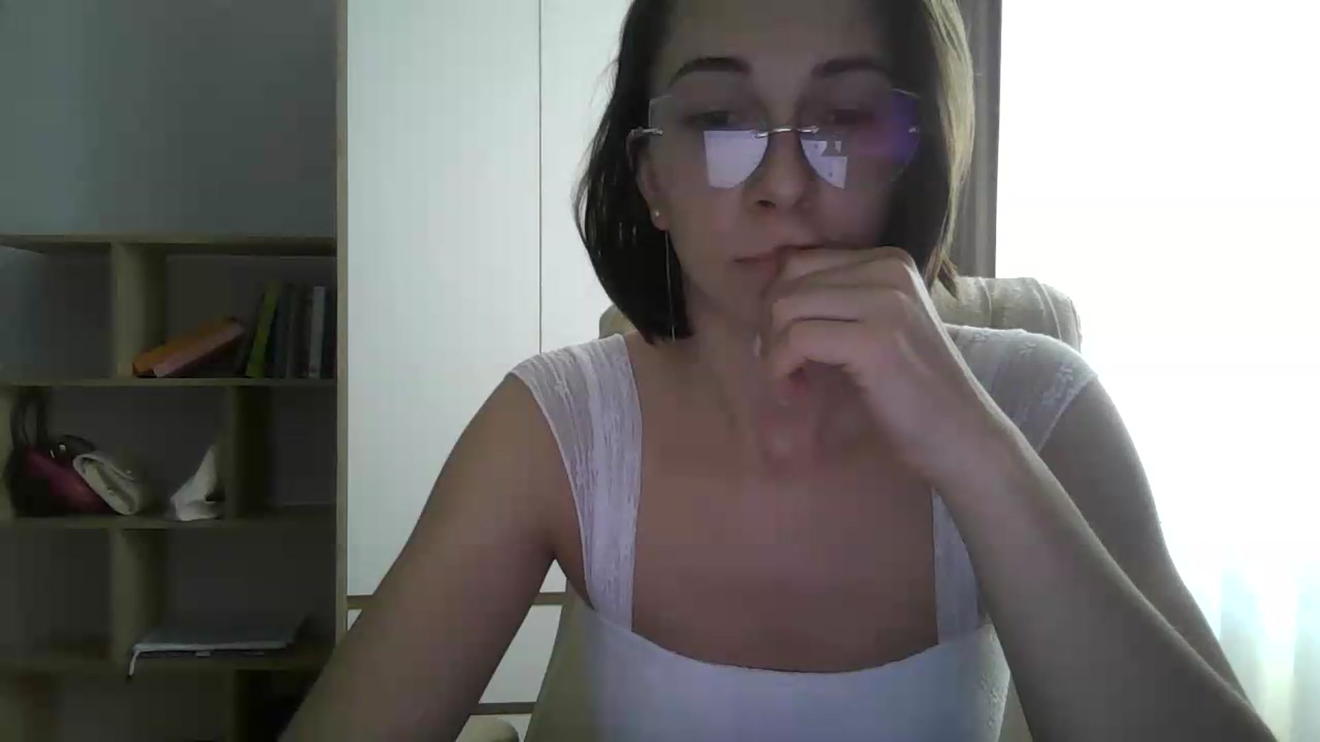 Gallery image thumbnail from VictoriaHayes's myfreecams stream on, 05/20/2026, 09:58 image 5 of 20