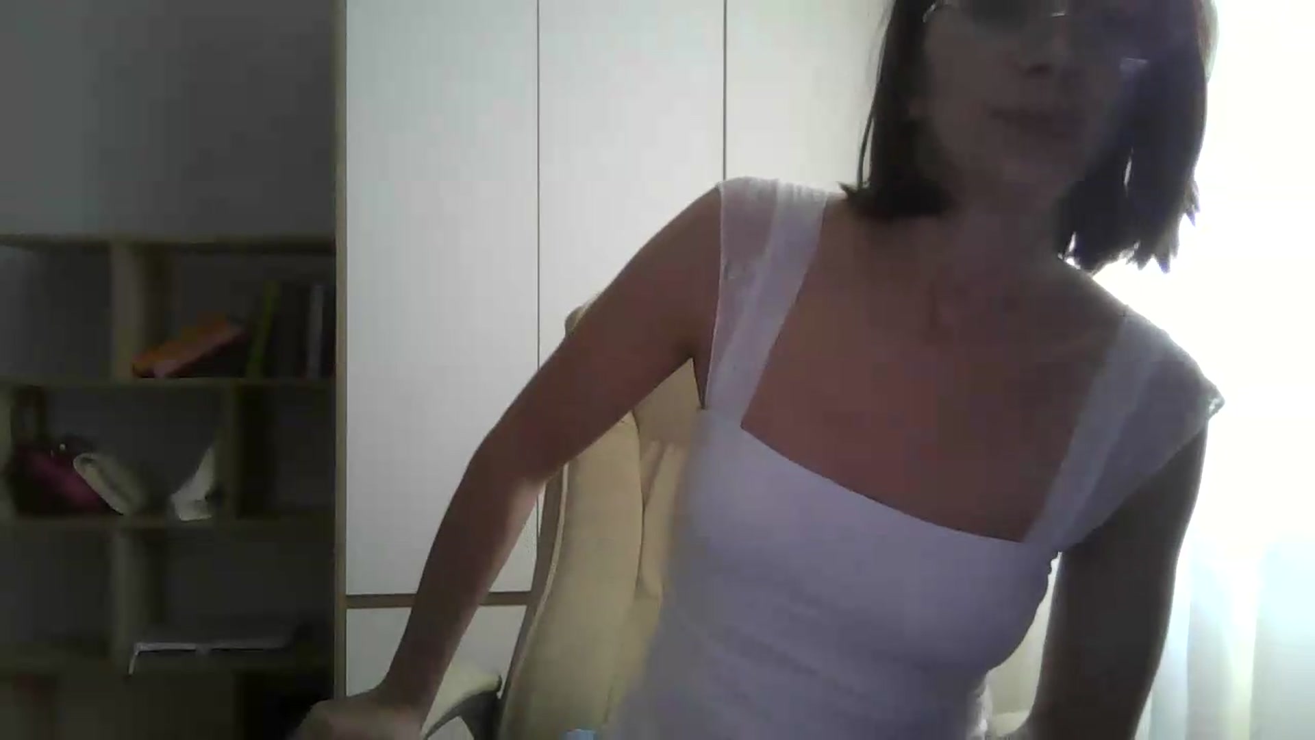 Gallery image thumbnail from VictoriaHayes's myfreecams stream on, 05/20/2026, 09:58 image 17 of 20