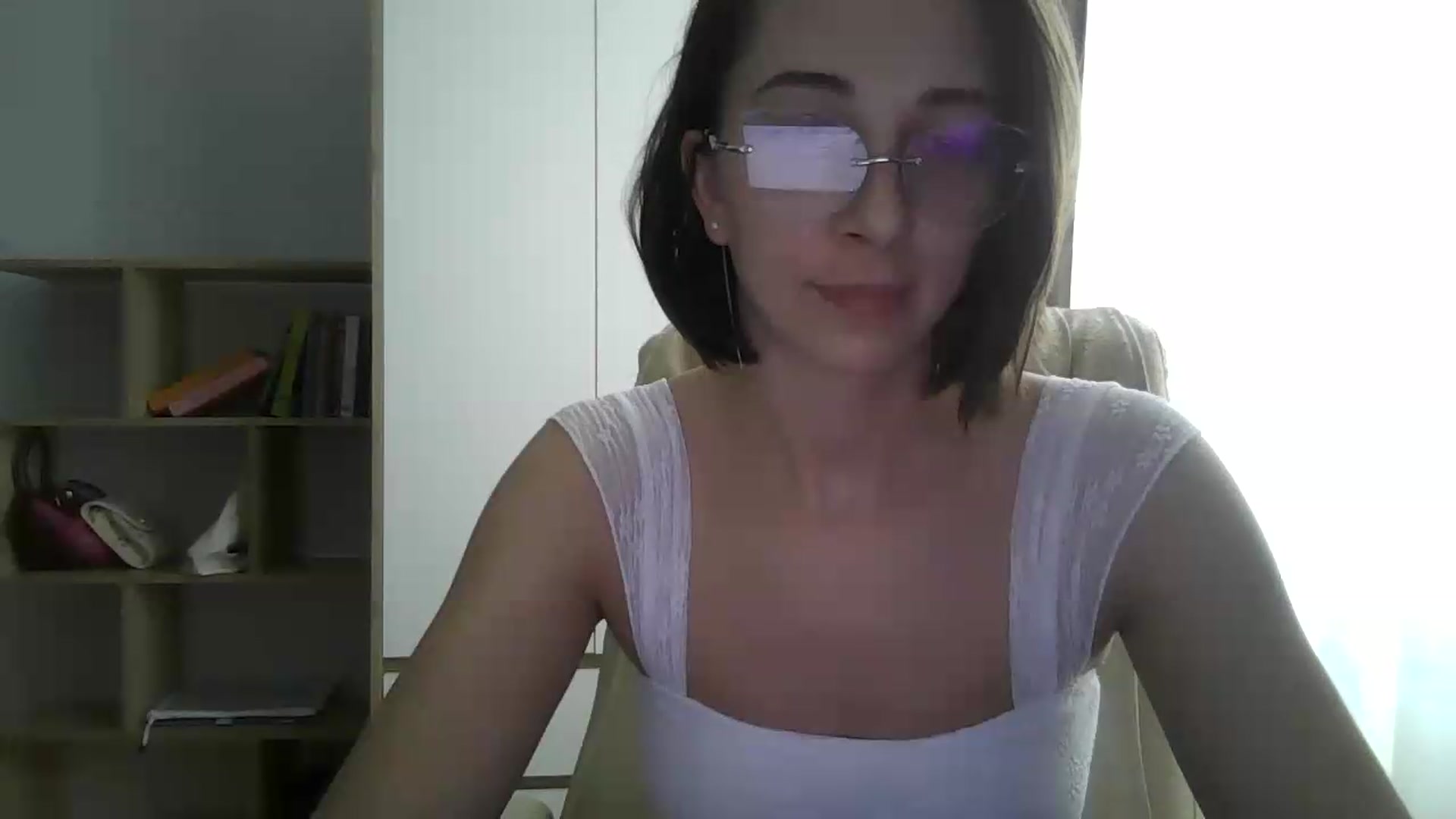 Gallery image thumbnail from VictoriaHayes's myfreecams stream on, 05/20/2026, 09:58 image 11 of 20