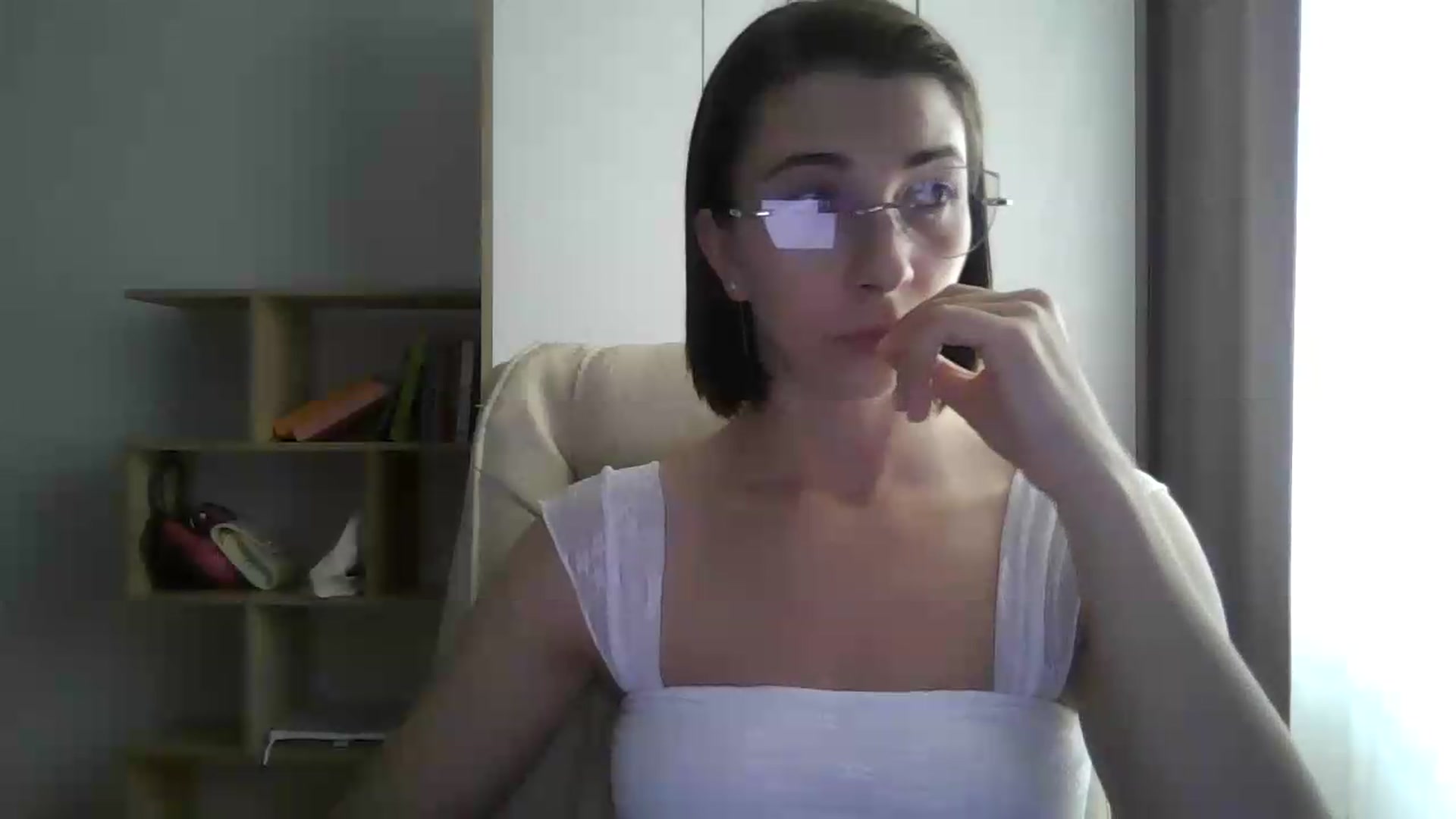 Gallery image thumbnail from VictoriaHayes's myfreecams stream on, 05/20/2026, 12:23 image 19 of 20