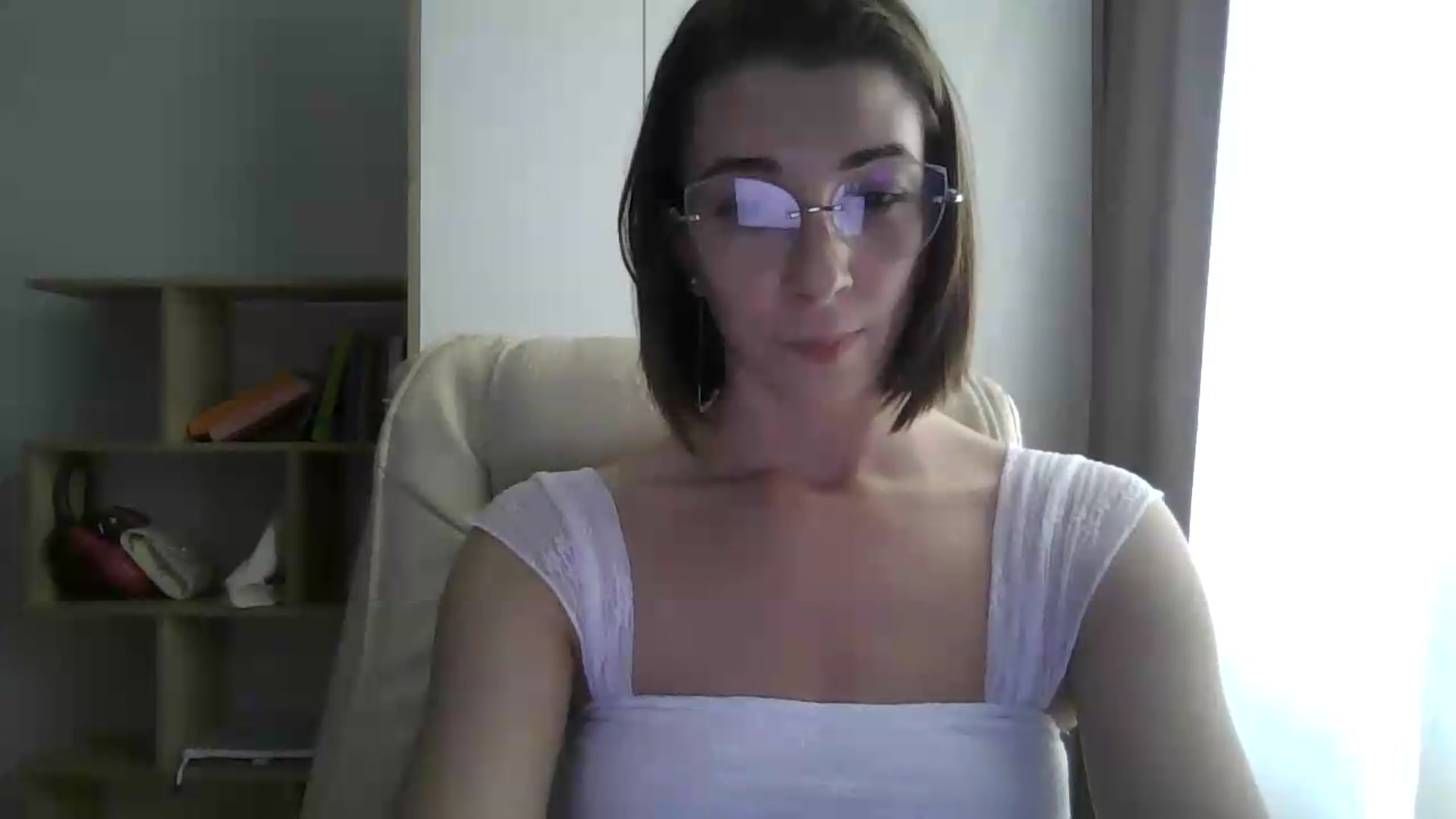 Gallery image thumbnail from VictoriaHayes's myfreecams stream on, 05/20/2026, 12:23 image 9 of 20
