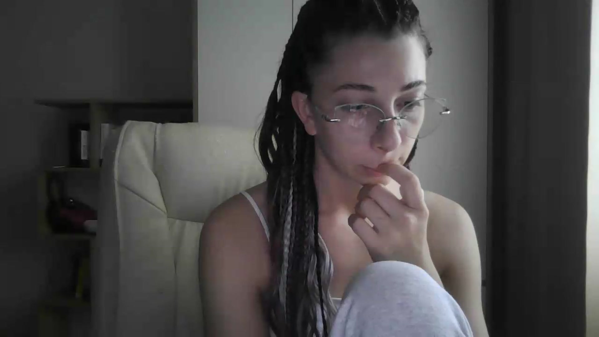 Gallery image thumbnail from VictoriaHayes's myfreecams stream on, 05/26/2026, 12:03 image 16 of 20