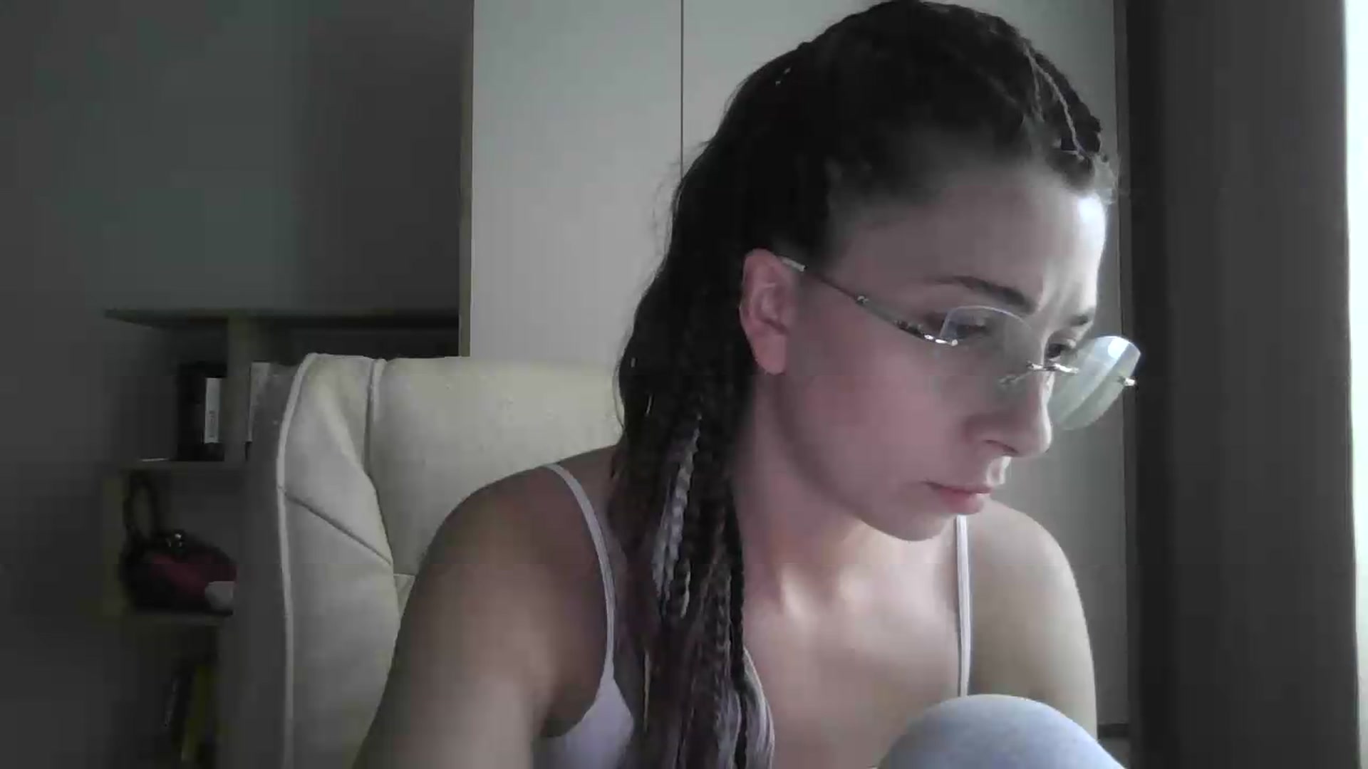 Gallery image thumbnail from VictoriaHayes's myfreecams stream on, 05/26/2026, 12:03 image 9 of 20