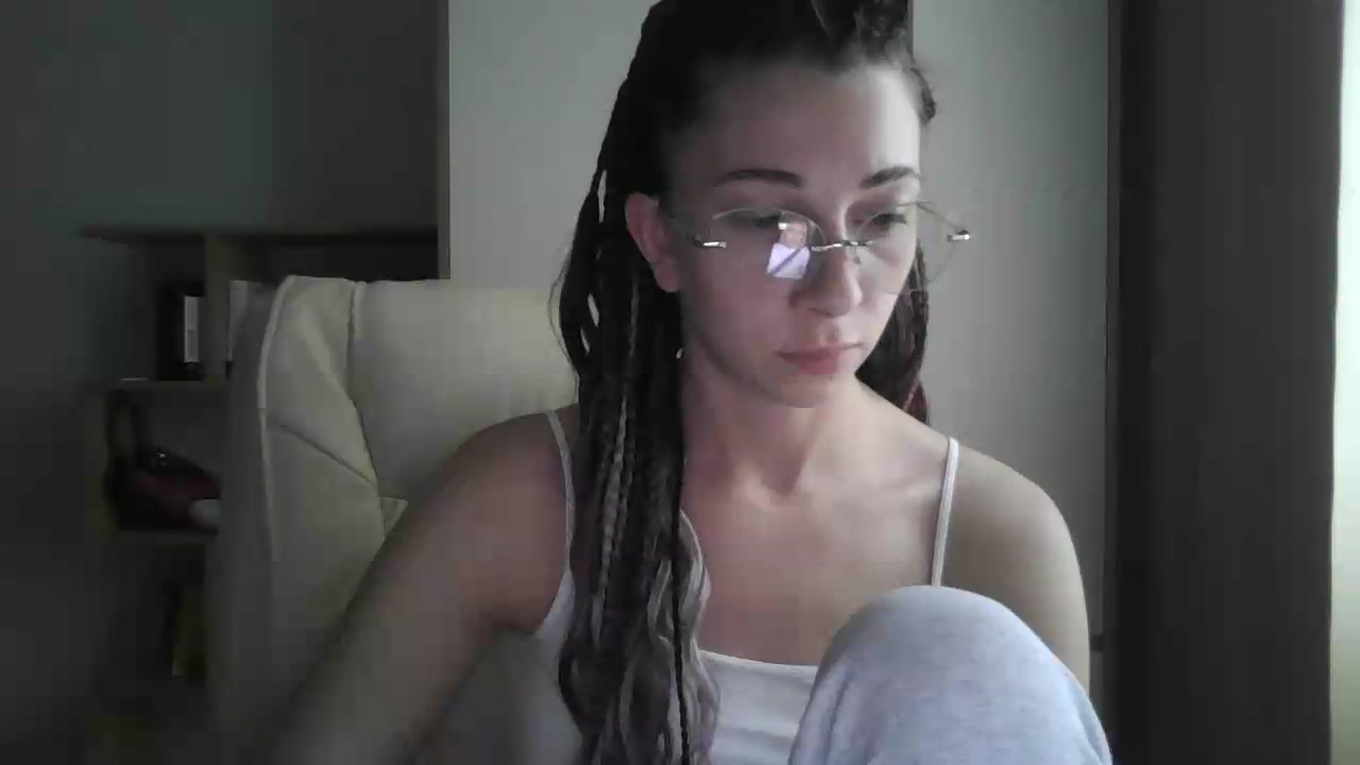 Gallery image thumbnail from VictoriaHayes's myfreecams stream on, 05/26/2026, 12:03 image 13 of 20
