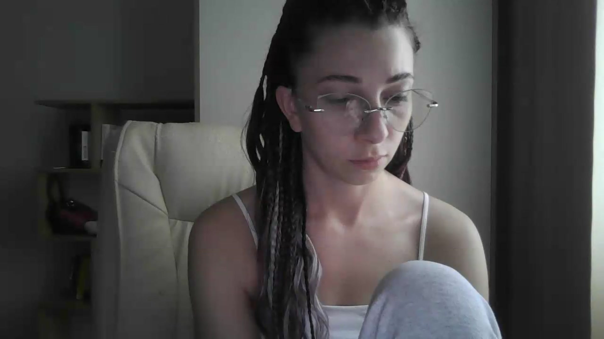 Gallery image thumbnail from VictoriaHayes's myfreecams stream on, 05/26/2026, 12:03 image 14 of 20