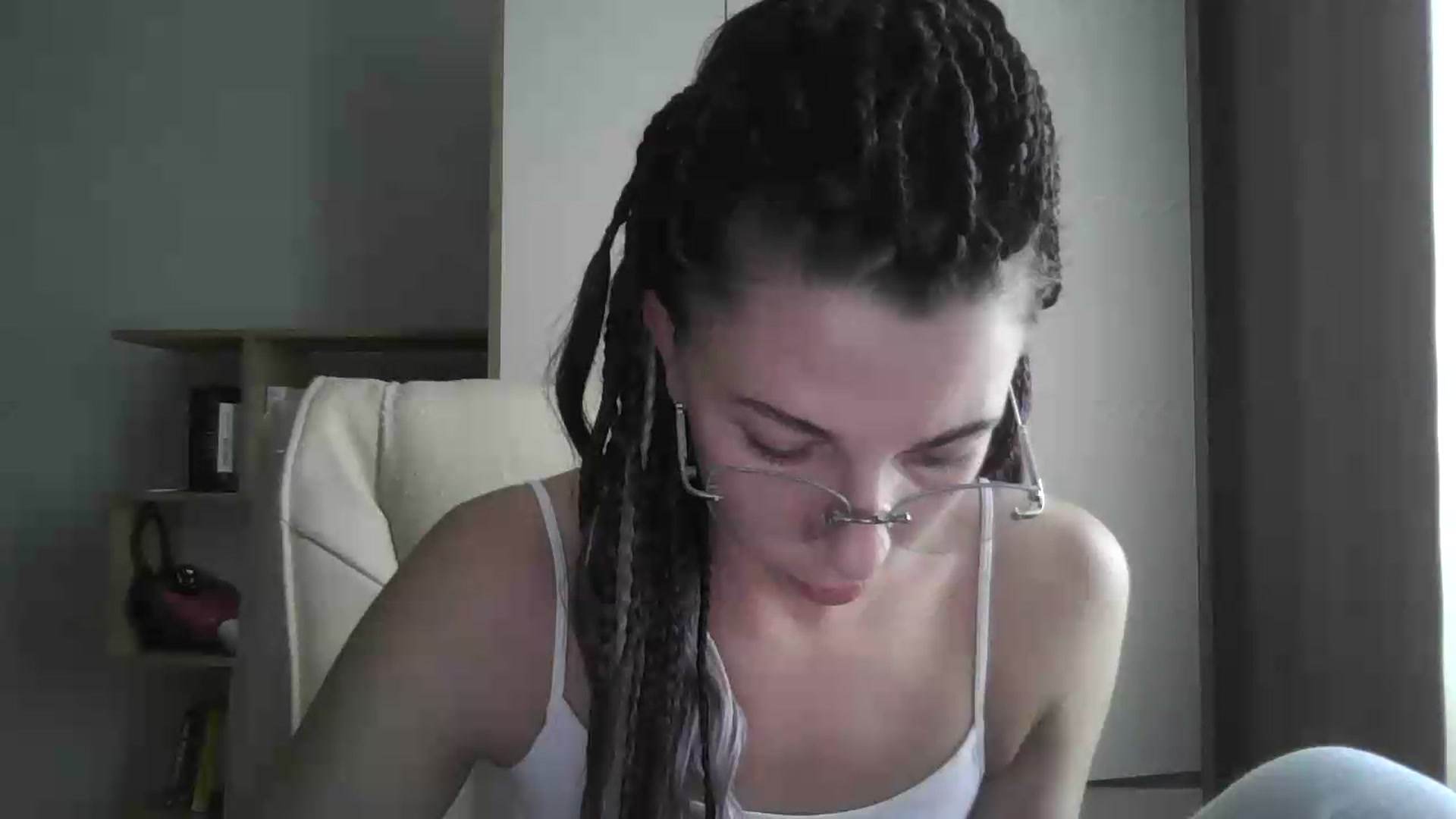 Gallery image thumbnail from VictoriaHayes's myfreecams stream on, 05/26/2026, 12:03 image 5 of 20