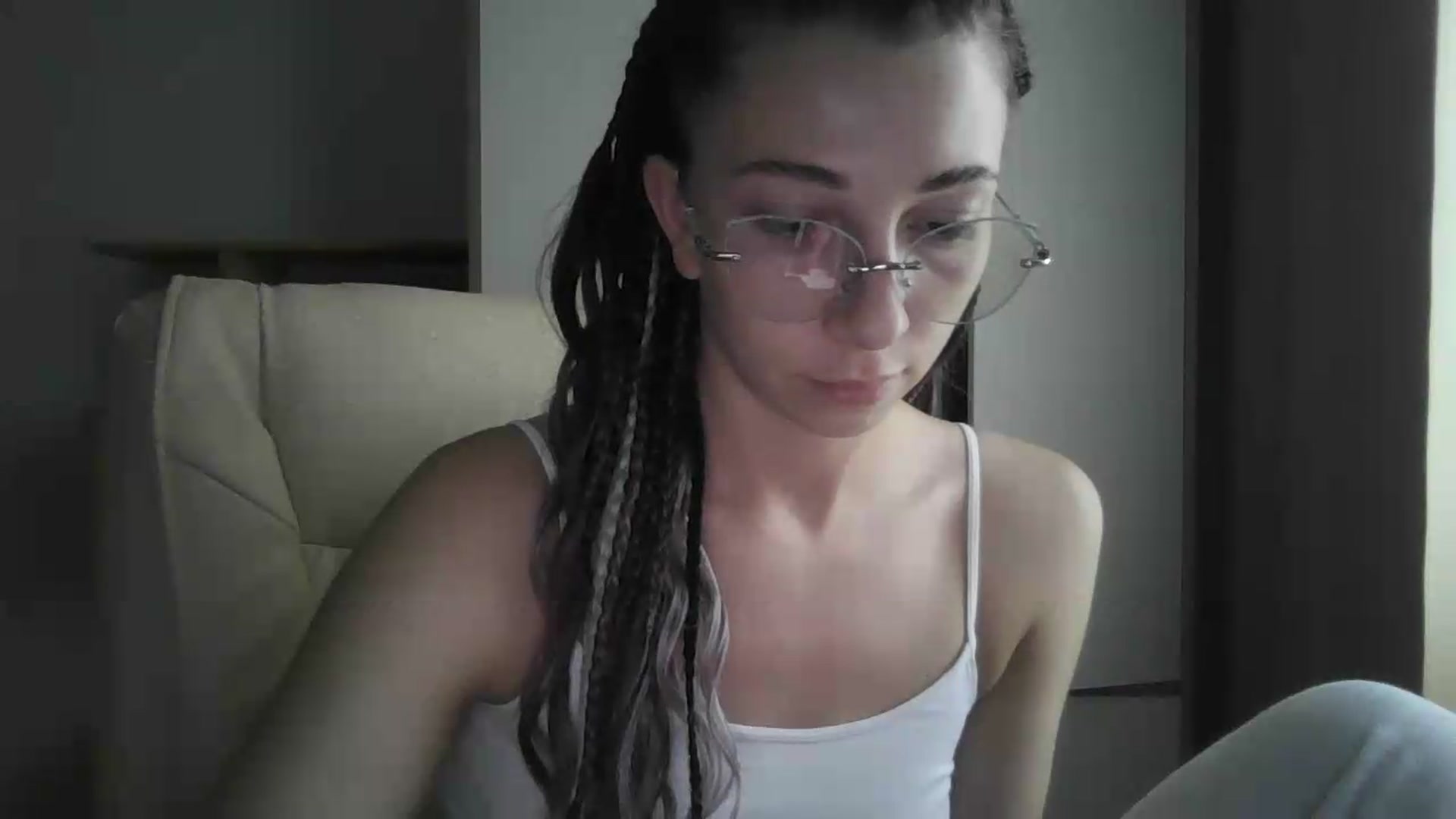 Gallery image thumbnail from VictoriaHayes's myfreecams stream on, 05/26/2026, 12:03 image 19 of 20