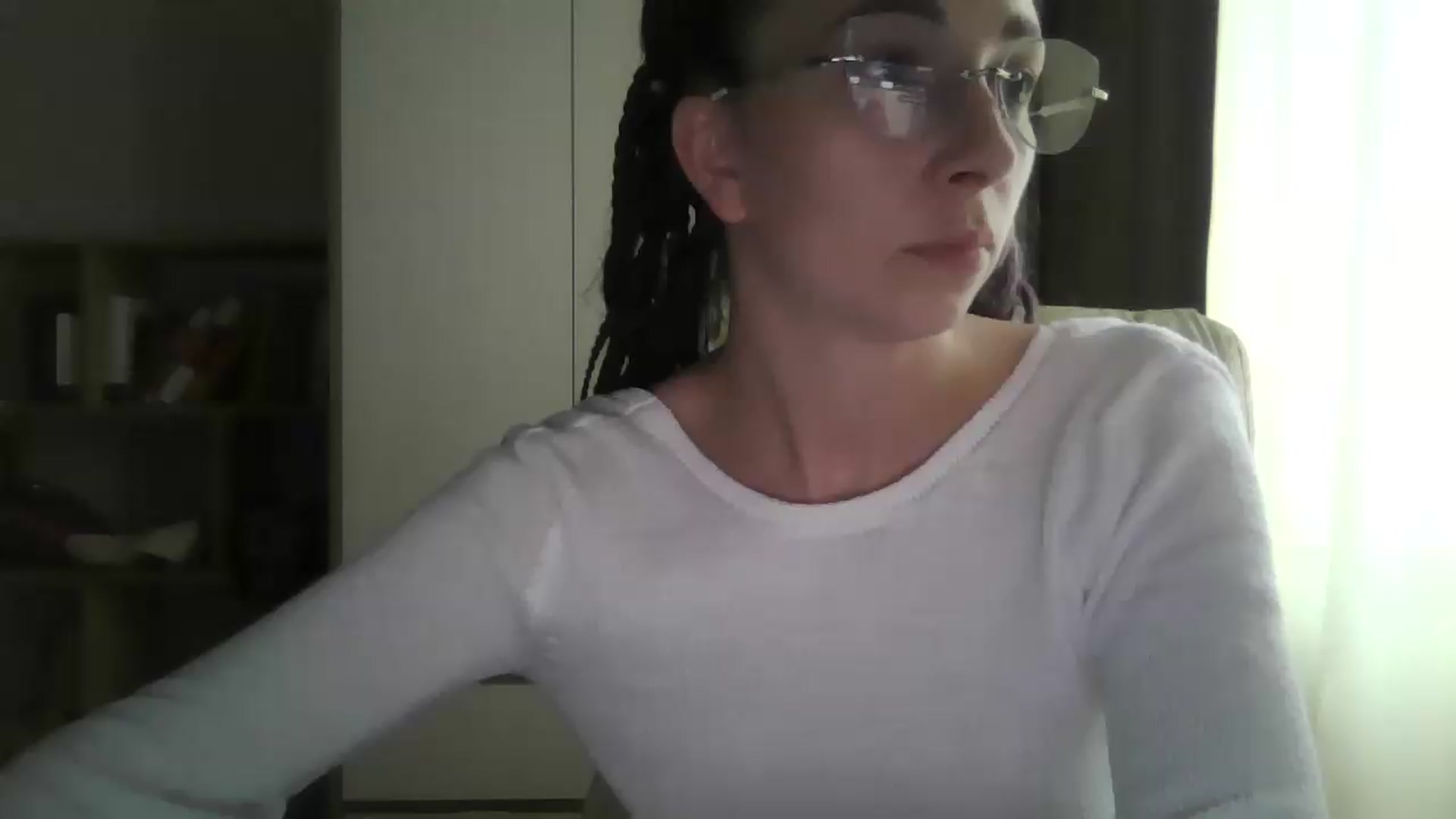 Gallery image thumbnail from VictoriaHayes's myfreecams stream on, 05/27/2026, 11:00 image 2 of 20