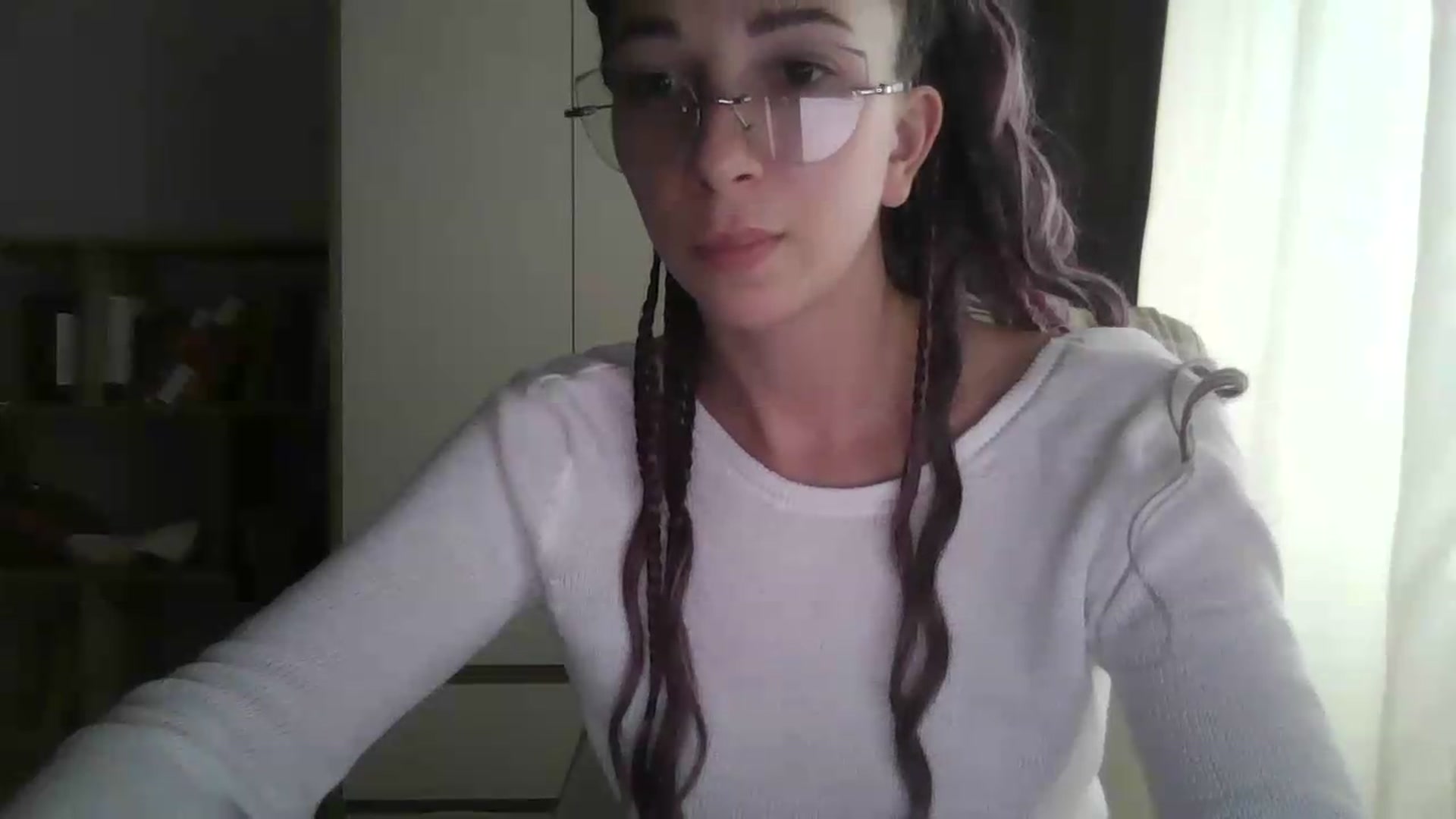 Gallery image thumbnail from VictoriaHayes's myfreecams stream on, 05/27/2026, 11:00 image 9 of 20