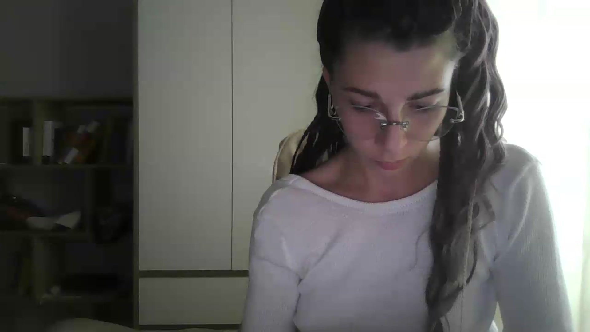Gallery image thumbnail from VictoriaHayes's myfreecams stream on, 05/27/2026, 11:00 image 4 of 20