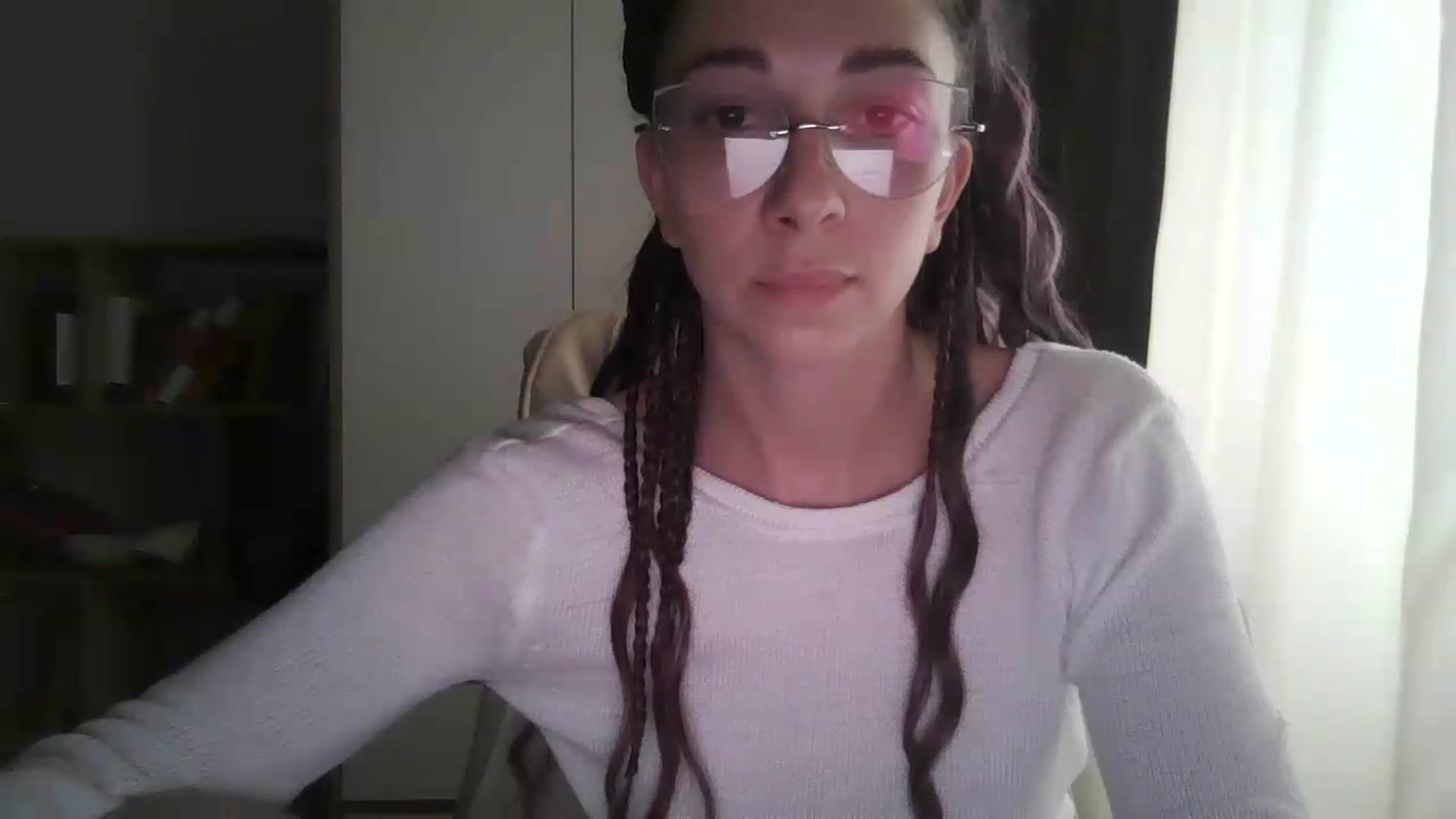 Gallery image thumbnail from VictoriaHayes's myfreecams stream on, 05/27/2026, 11:00 image 11 of 20