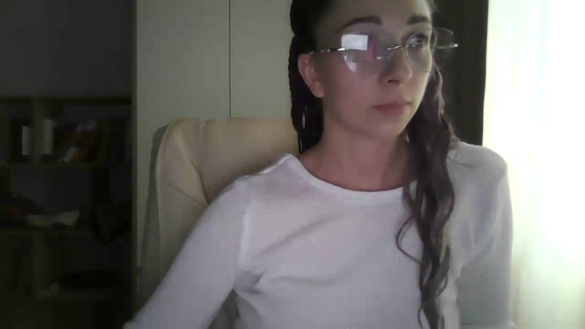 Gallery image thumbnail from VictoriaHayes's myfreecams stream on, 05/27/2026, 11:00 image 16 of 20
