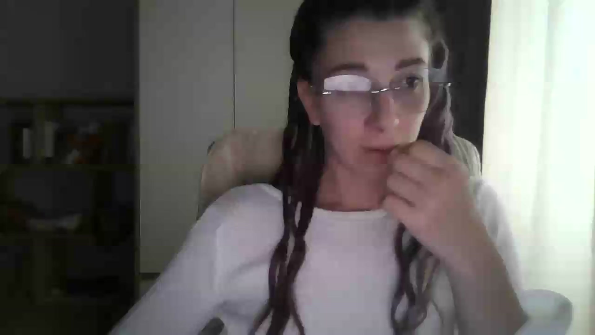 Gallery image thumbnail from VictoriaHayes's myfreecams stream on, 05/27/2026, 11:00 image 14 of 20