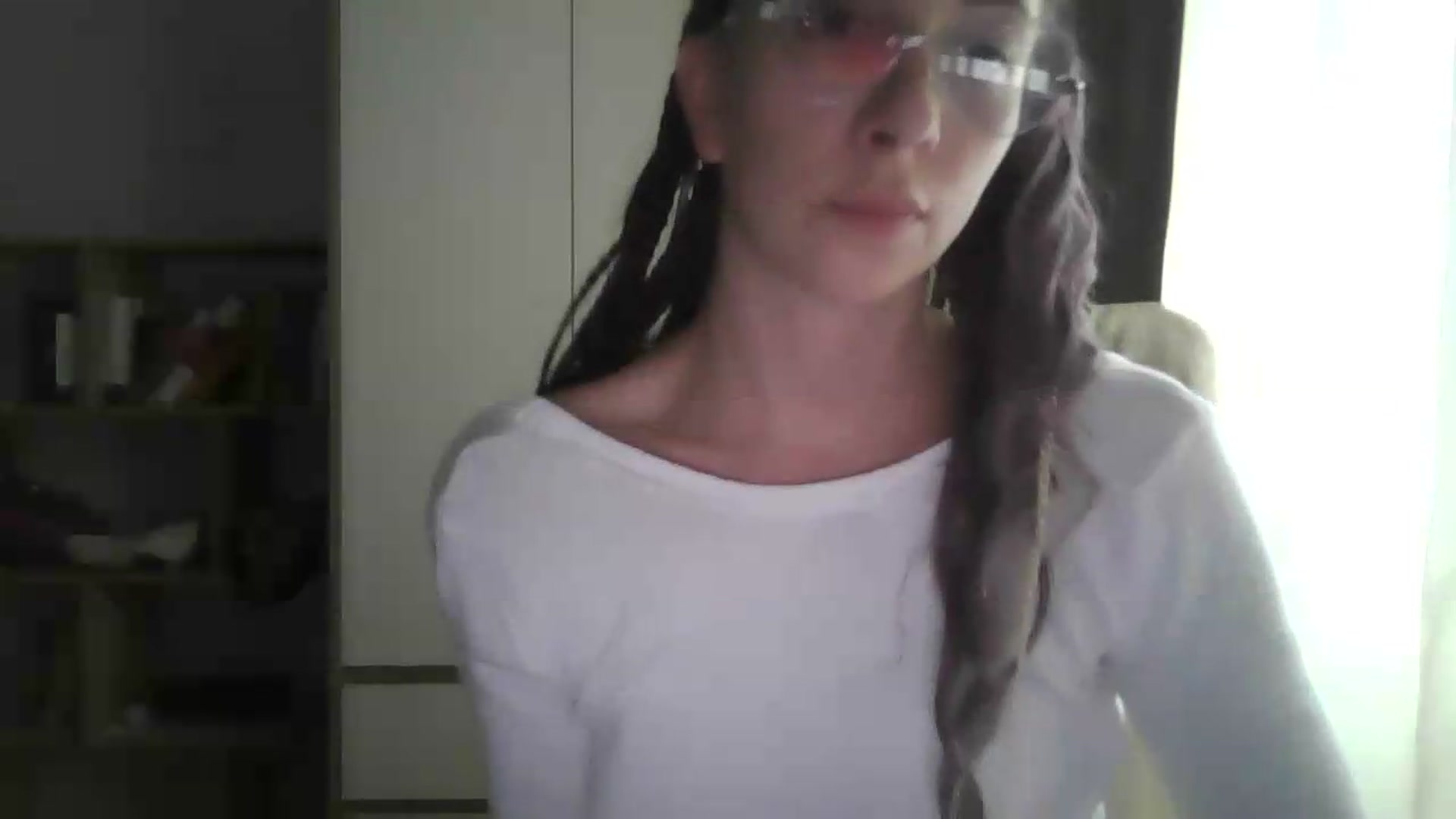 Gallery image thumbnail from VictoriaHayes's myfreecams stream on, 05/27/2026, 11:00 image 5 of 20