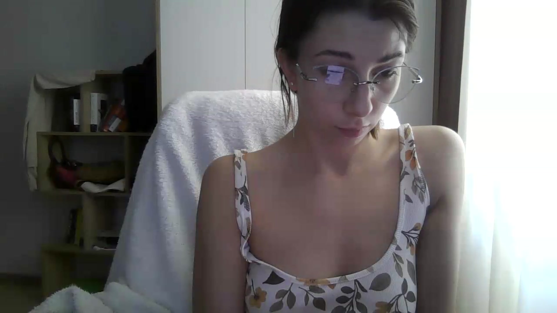 Gallery image thumbnail from VictoriaHayes's myfreecams stream on, 06/01/2026, 11:59 image 6 of 20