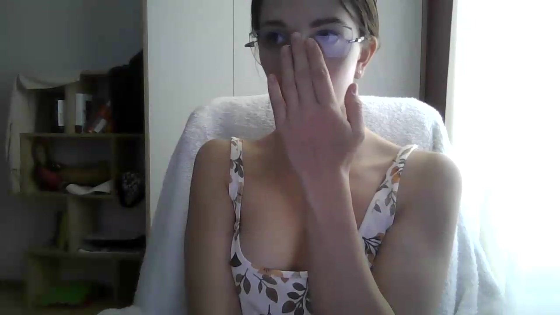 Gallery image thumbnail from VictoriaHayes's myfreecams stream on, 06/01/2026, 11:59 image 13 of 20