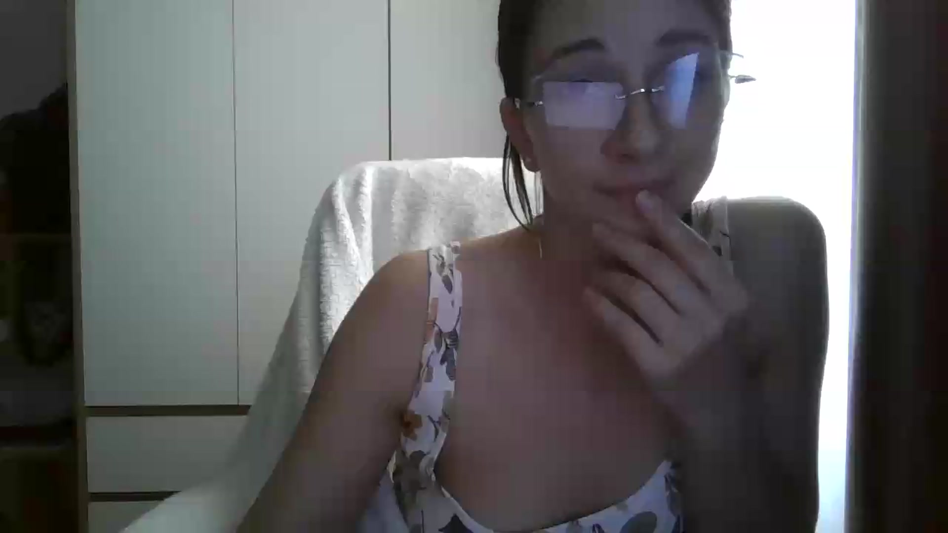Gallery image thumbnail from VictoriaHayes's myfreecams stream on, 06/01/2026, 14:00 image 14 of 20