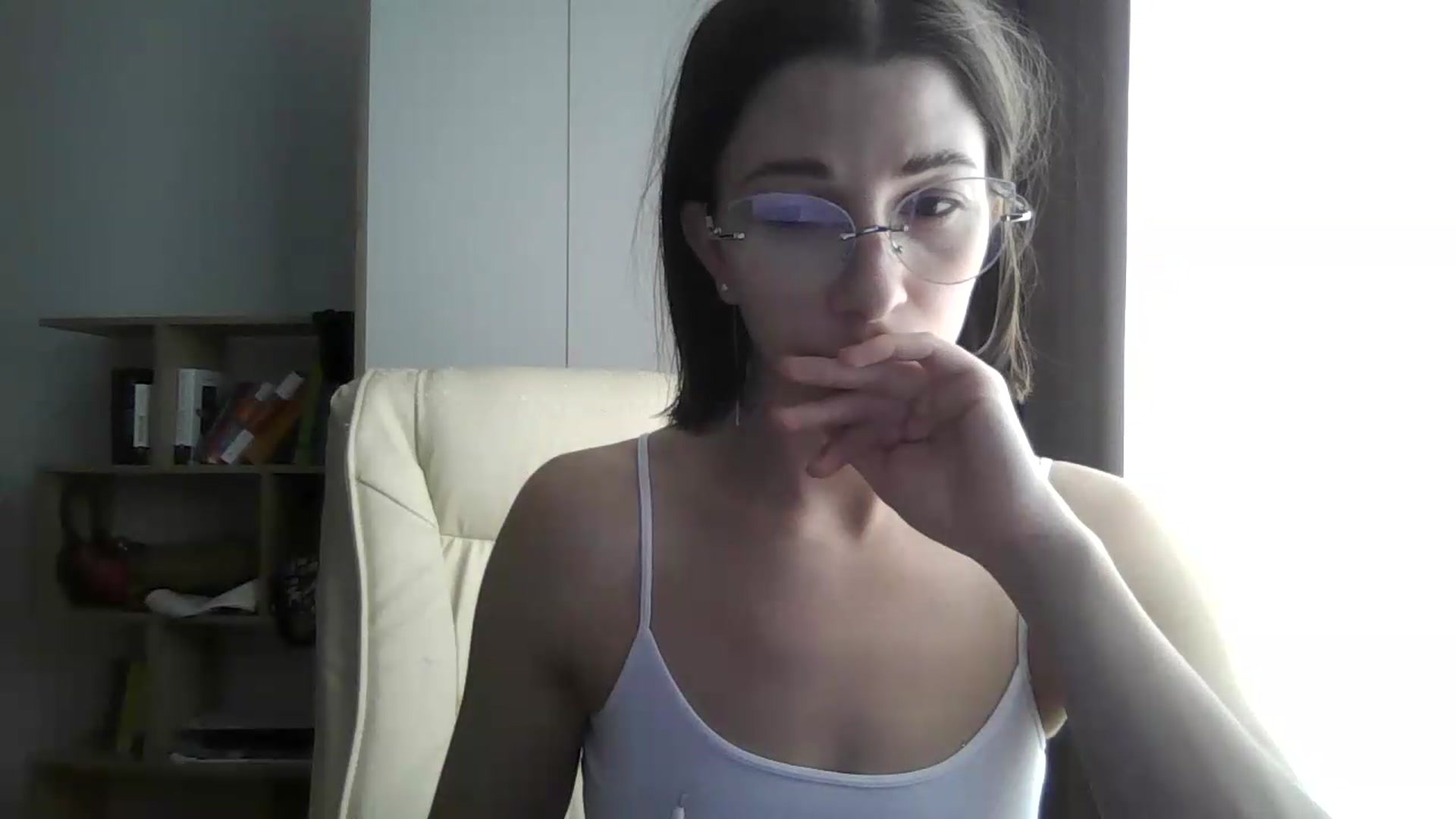 Gallery image thumbnail from VictoriaHayes's myfreecams stream on, 06/04/2026, 12:26 image 15 of 20