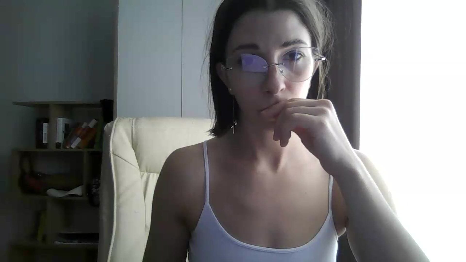 Gallery image thumbnail from VictoriaHayes's myfreecams stream on, 06/04/2026, 12:26 image 16 of 20
