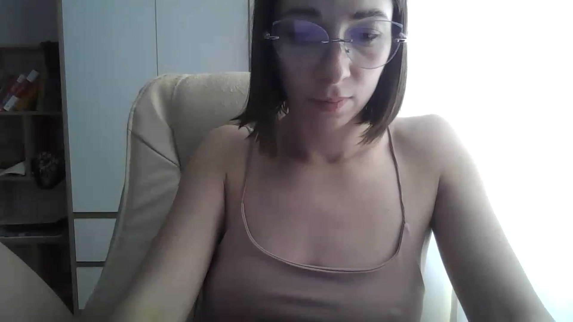 Gallery image thumbnail from VictoriaHayes's myfreecams stream on, 06/04/2026, 14:13 image 14 of 20