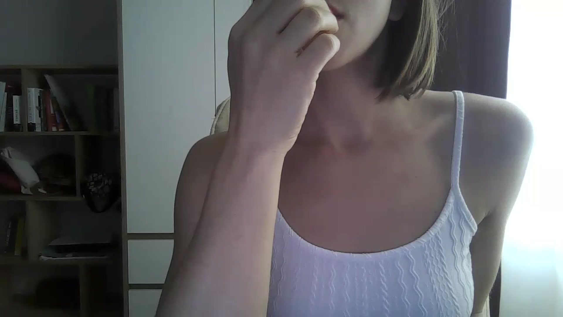 Gallery image thumbnail from VictoriaHayes's myfreecams stream on, 06/19/2026, 10:48 image 17 of 20