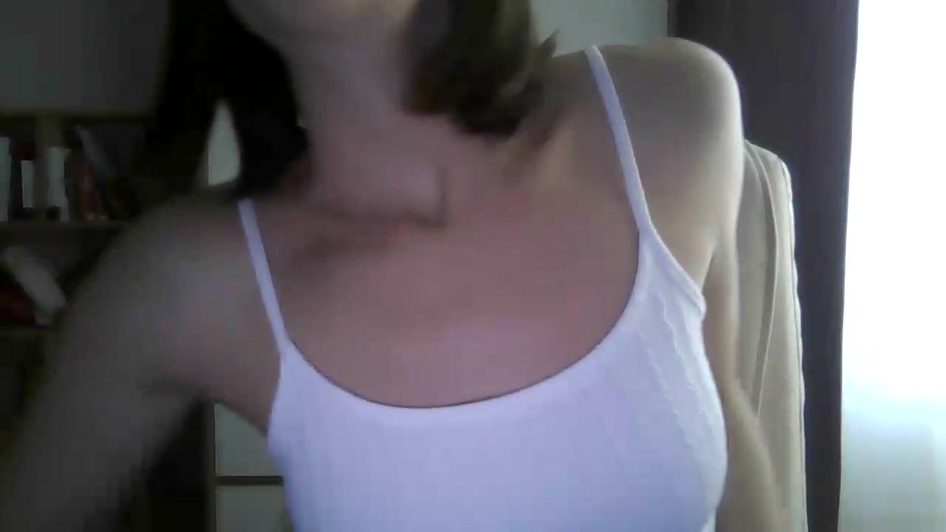 Gallery image thumbnail from VictoriaHayes's myfreecams stream on, 06/19/2026, 10:48 image 16 of 20