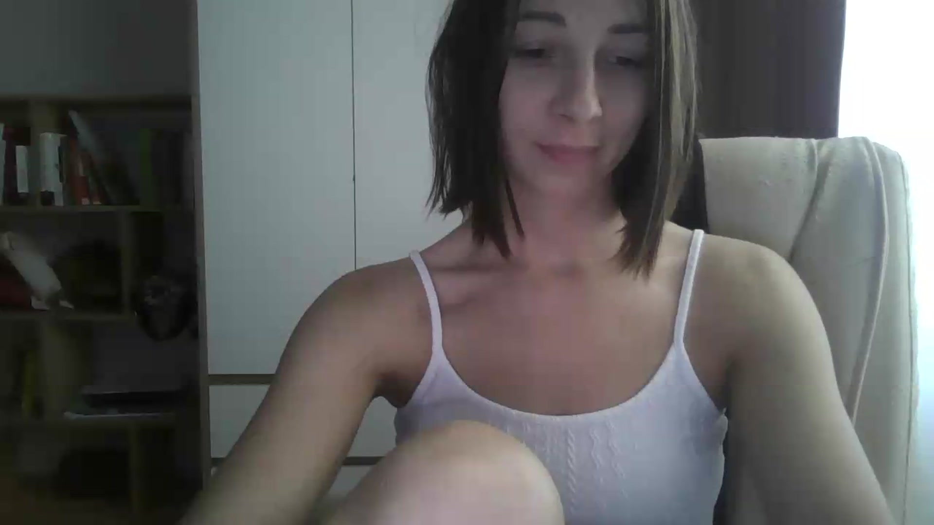 Gallery image thumbnail from VictoriaHayes's myfreecams stream on, 06/19/2026, 10:48 image 4 of 20