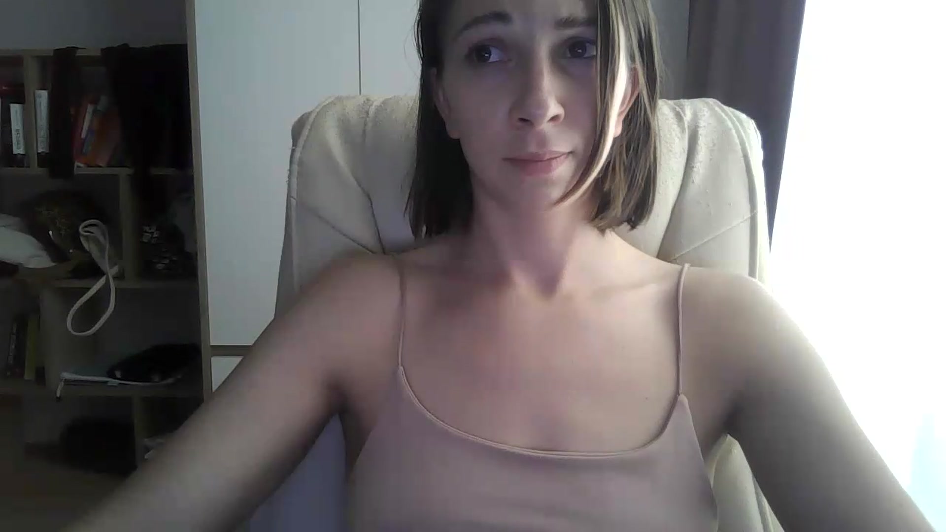 Gallery image thumbnail from VictoriaHayes's myfreecams stream on, 06/23/2026, 11:37 image 17 of 20