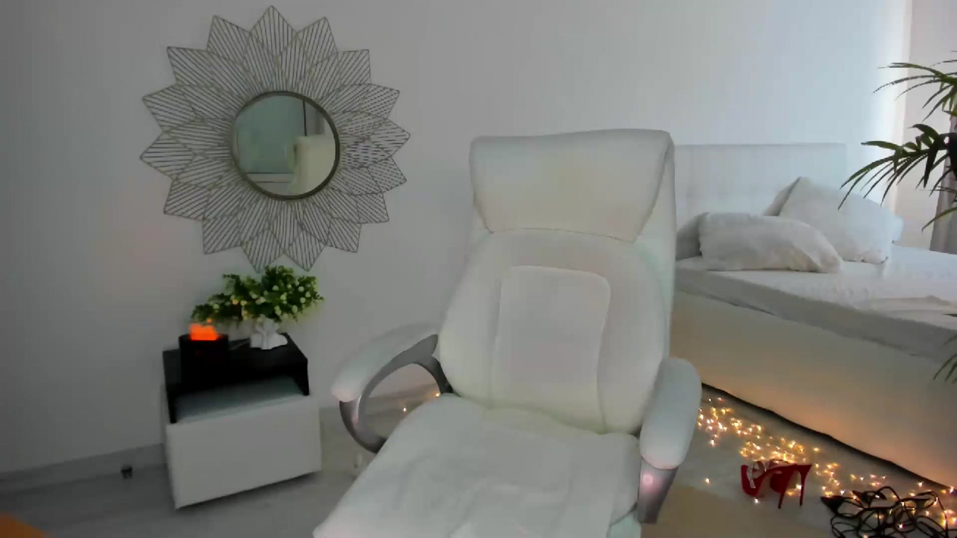 Gallery image thumbnail from VictoriaKorff's myfreecams stream on, 07/20/2023, 14:23 image 7 of 20