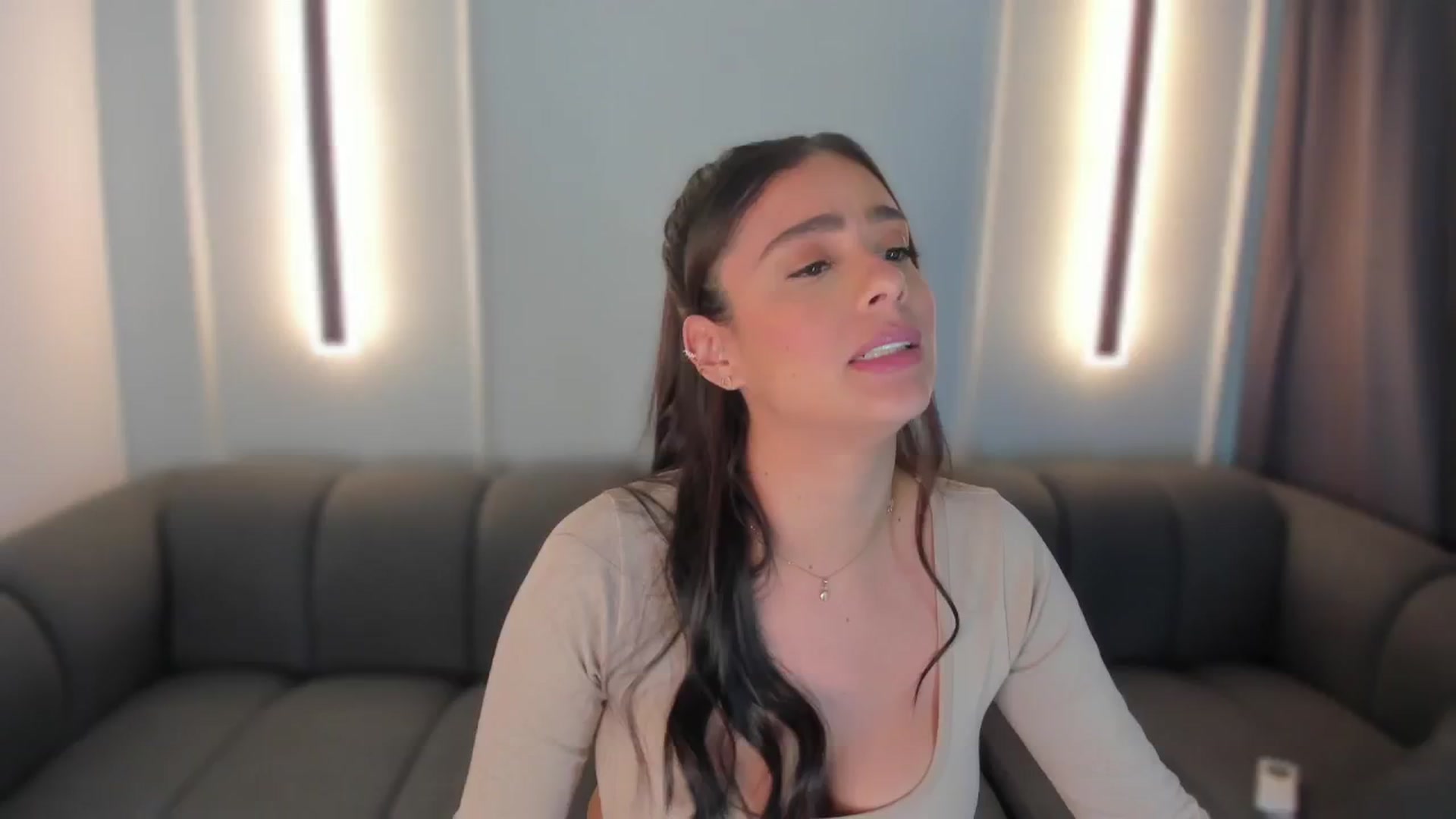 Gallery image thumbnail from VictoriaMilan's myfreecams stream on, 09/04/2024, 18:27 image 20 of 20