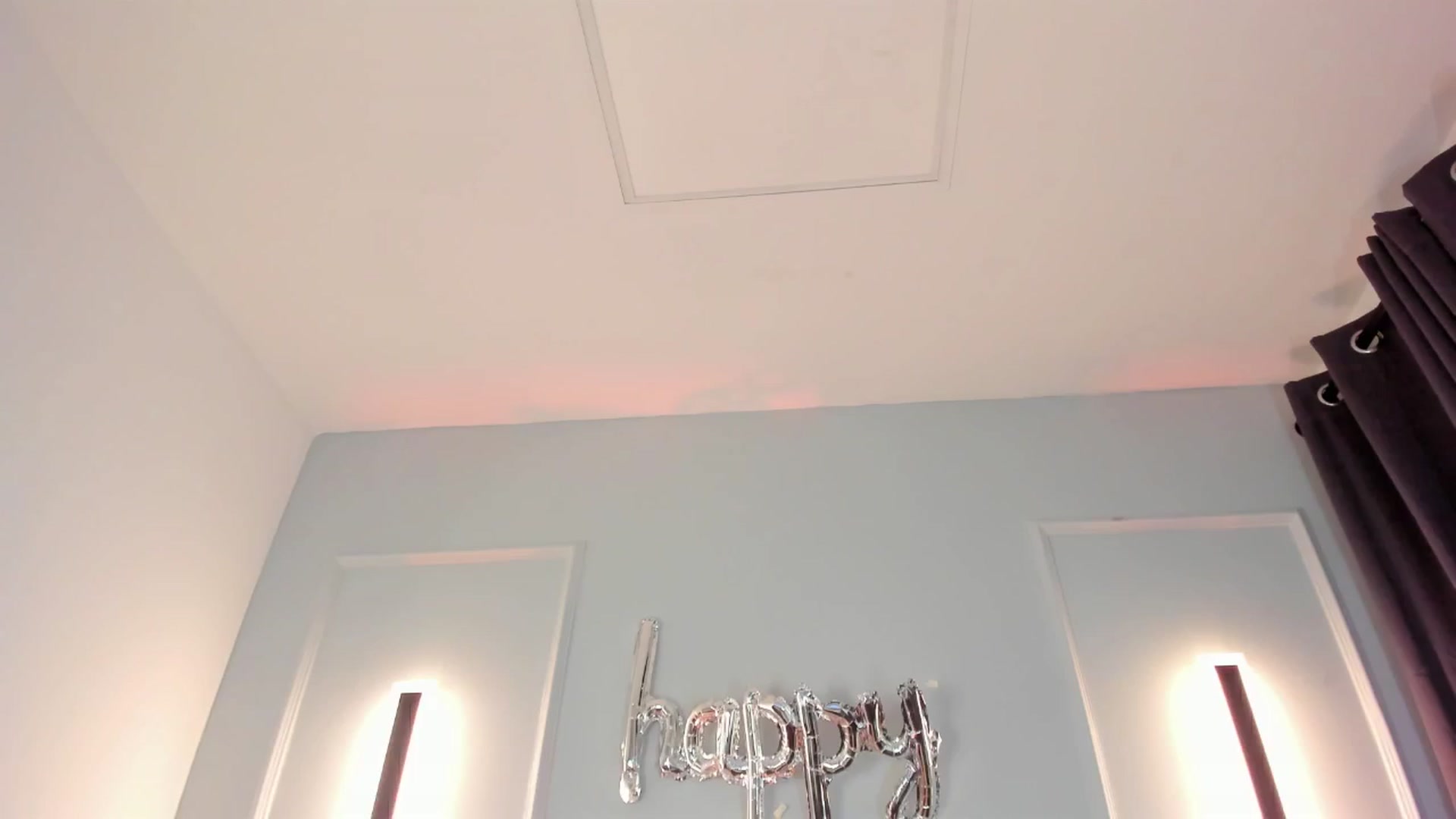 Gallery image thumbnail from VictoriaMilan's myfreecams stream on, 10/15/2024, 18:41 image 1 of 20