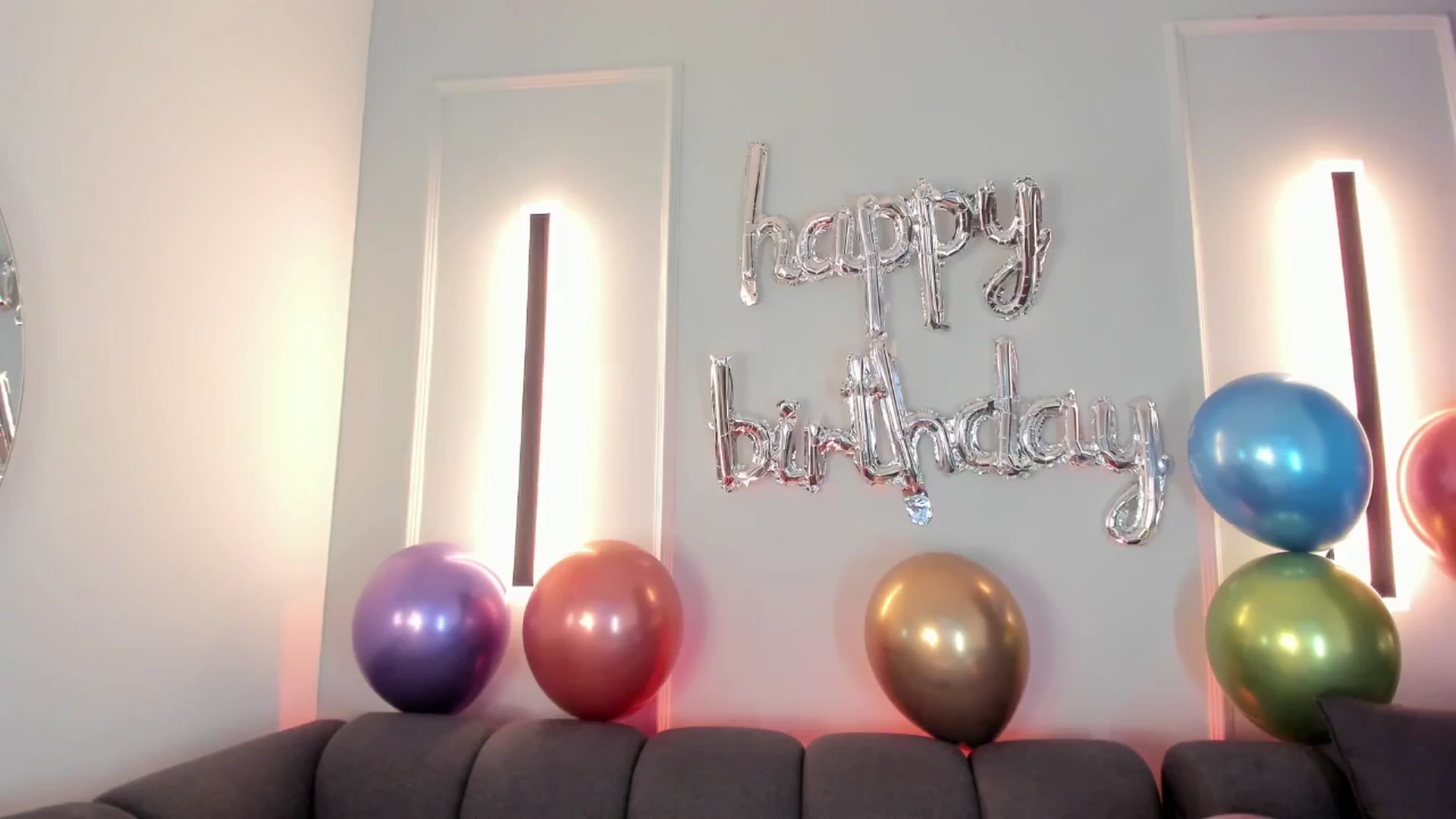 Gallery image thumbnail from VictoriaMilan's myfreecams stream on, 10/15/2024, 19:00 image 20 of 20