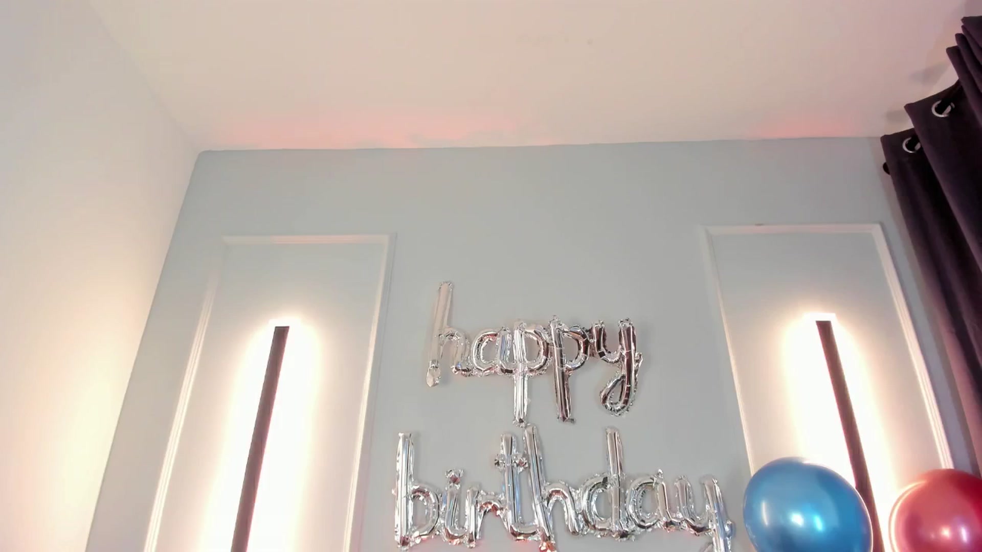 Gallery image thumbnail from VictoriaMilan's myfreecams stream on, 10/15/2024, 19:42 image 15 of 20
