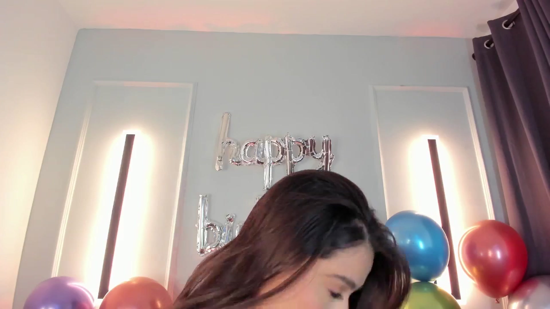 Gallery image thumbnail from VictoriaMilan's myfreecams stream on, 10/15/2024, 19:42 image 12 of 20