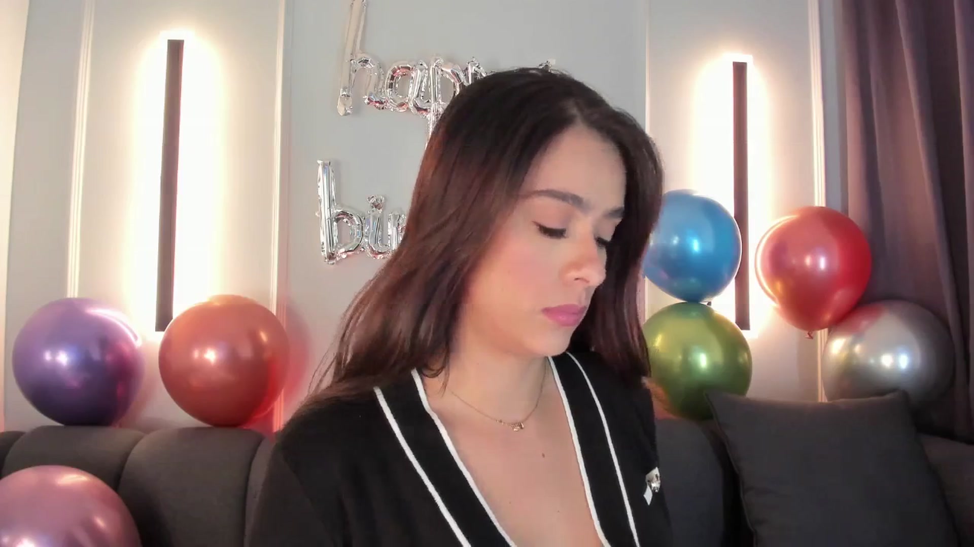 Gallery image thumbnail from VictoriaMilan's myfreecams stream on, 10/15/2024, 19:42 image 19 of 20
