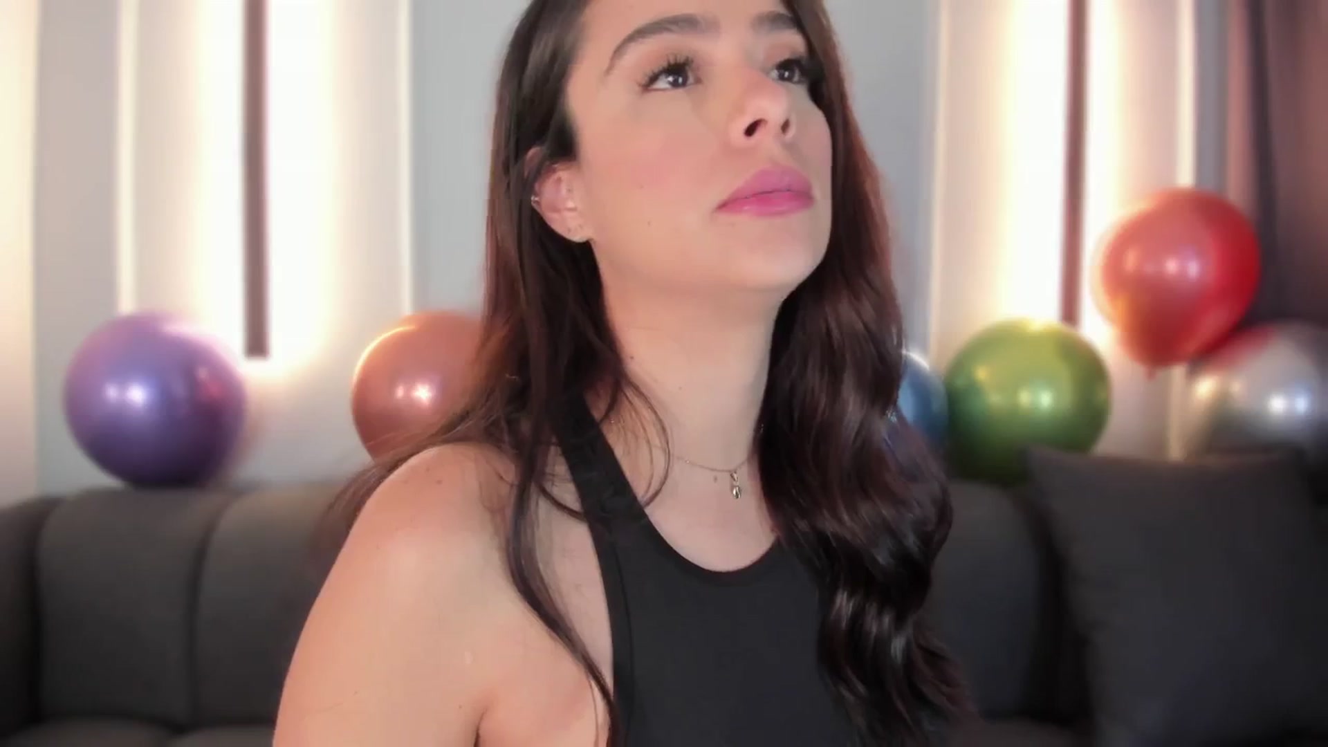 Gallery image thumbnail from VictoriaMilan's myfreecams stream on, 10/17/2024, 17:21 image 12 of 20